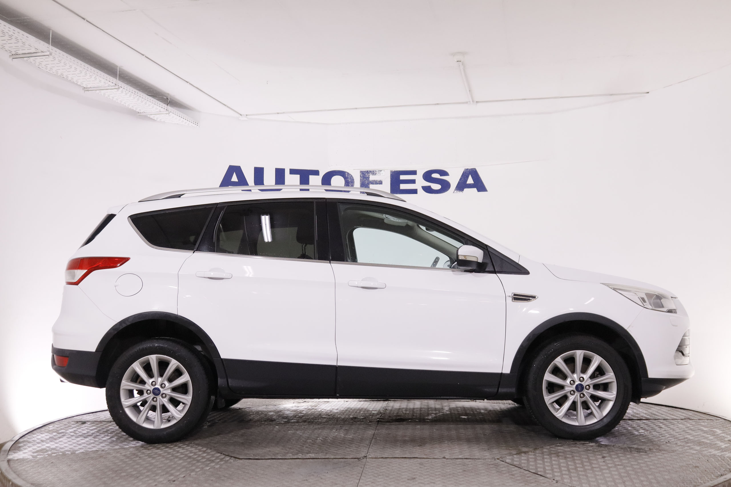 Ford Kuga 1.5 ECOBOOST 150CV 4X2 TITANIUM 5P # NAVY,PARKTRONIC, foto 13