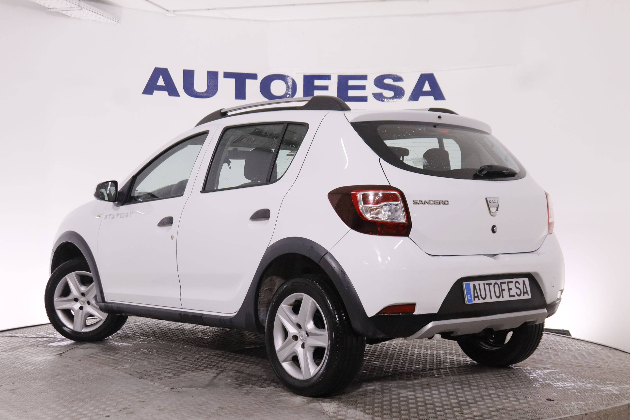 Dacia SANDERO 900 TCE STEPWAY 90CV 5P # IVA DEDUCIBLE 900 TCE STEPWAY 90CV 5P # IVA DEDUCIBLE foto 5