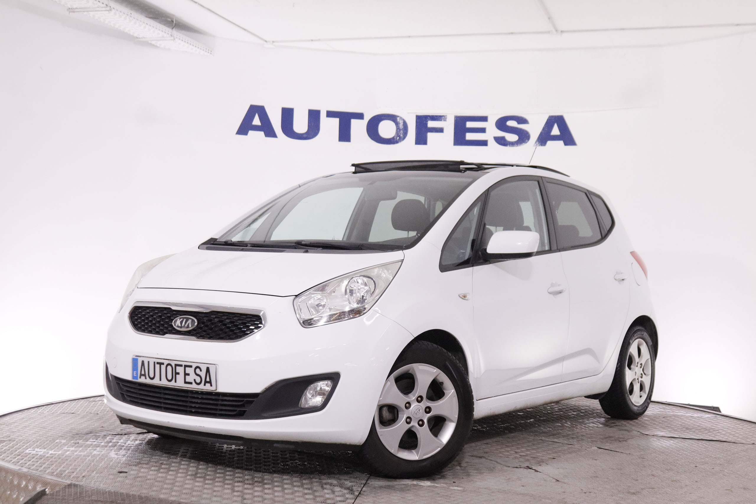 Kia Venga 1.6 CRDI 115CV 5P #TECHO ELEC PANORAMICO, PARKTRONIC foto 1