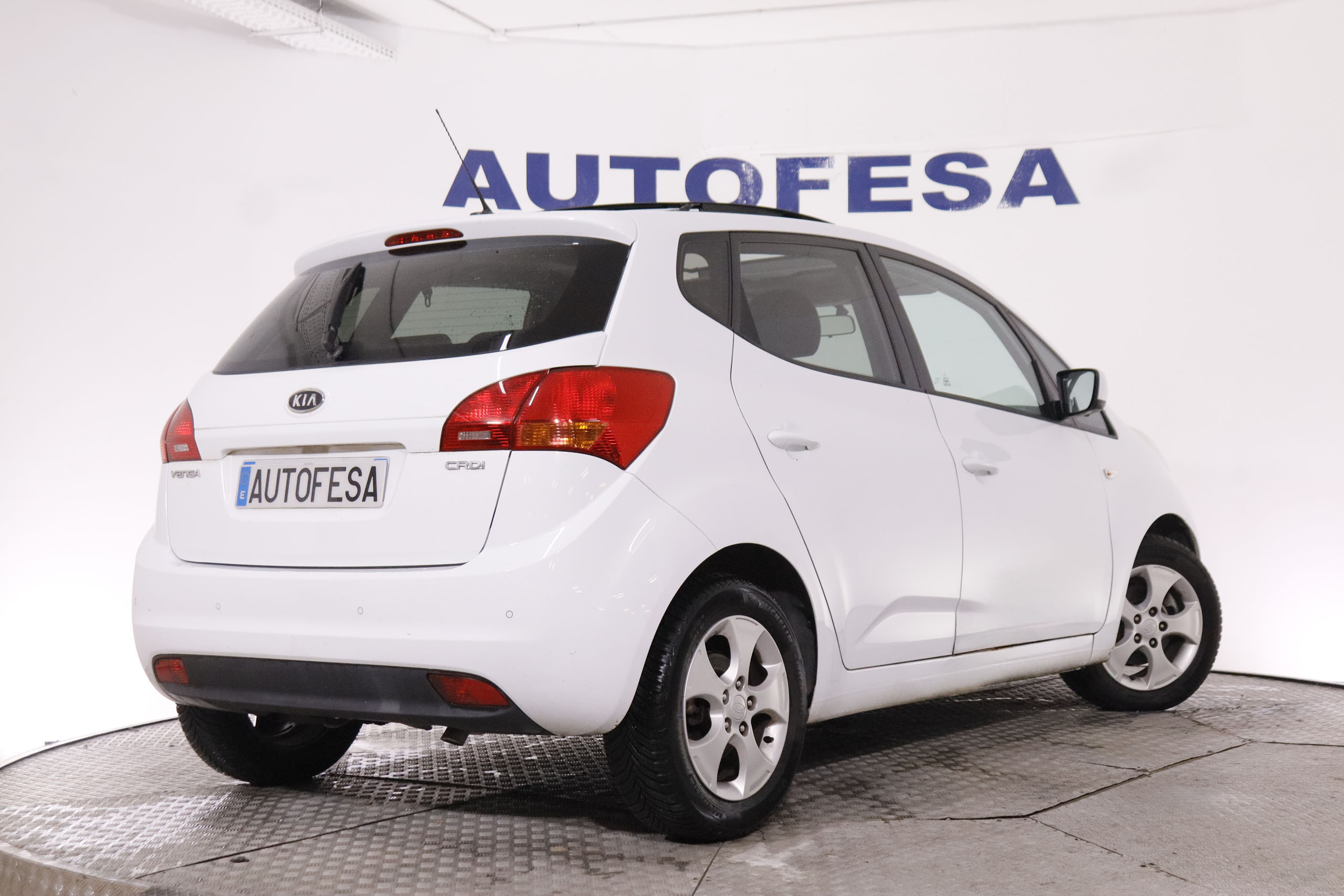 Kia Venga 1.6 CRDI 115CV 5P #TECHO ELEC PANORAMICO, PARKTRONIC foto 7