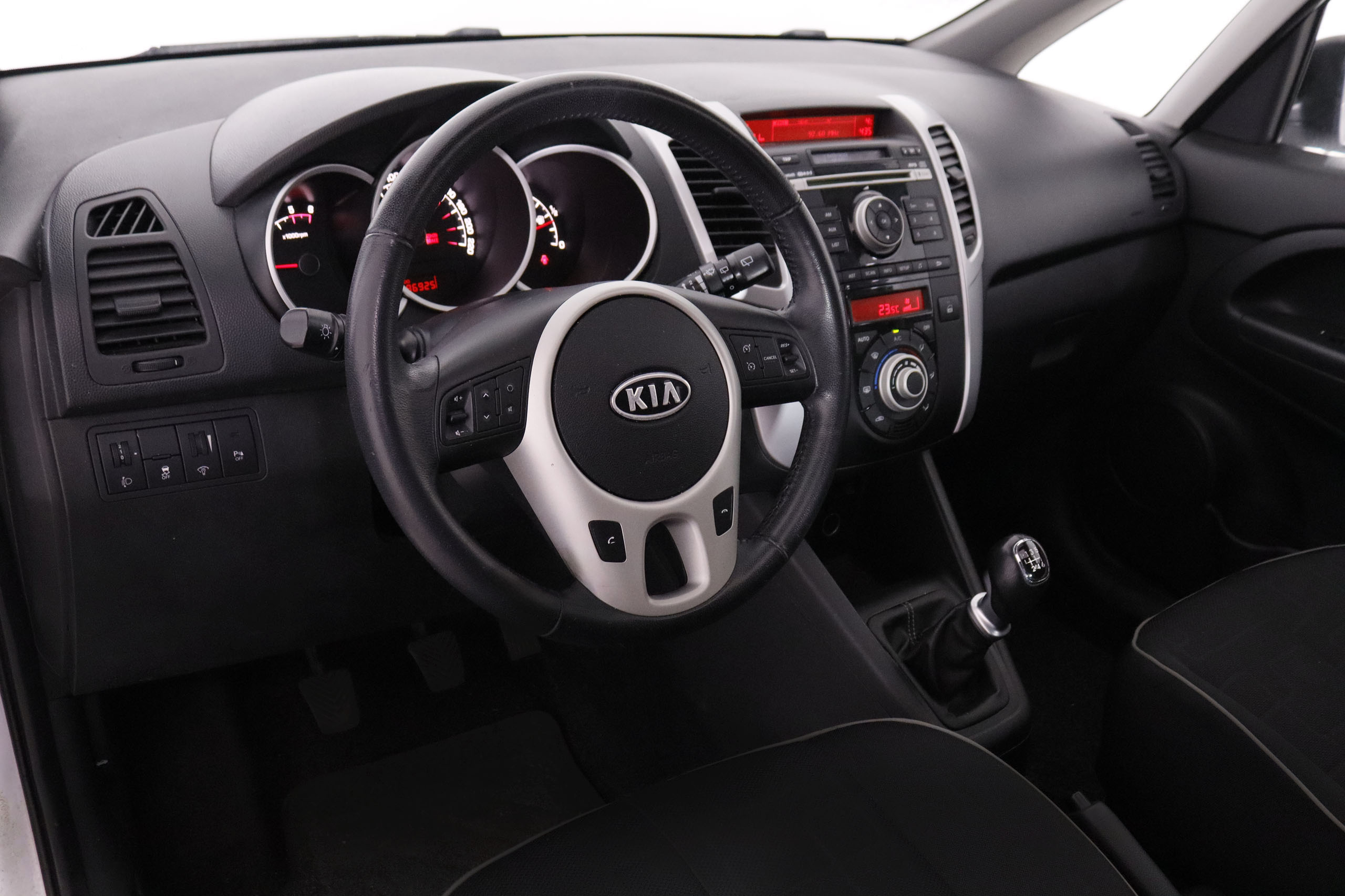 Kia Venga 1.6 CRDI 115CV 5P #TECHO ELEC PANORAMICO, PARKTRONIC foto 14