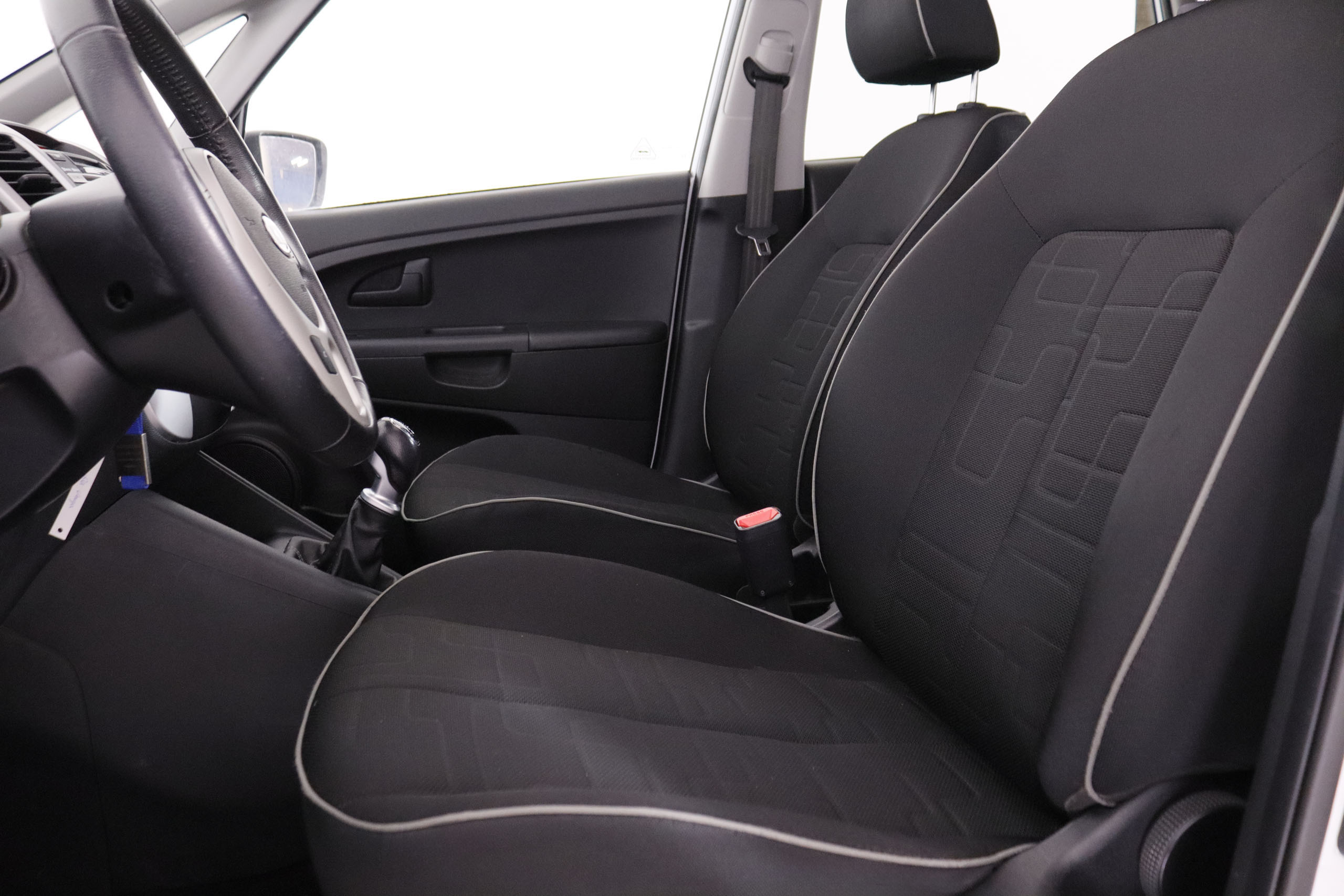 Kia Venga 1.6 CRDI 115CV 5P #TECHO ELEC PANORAMICO, PARKTRONIC foto 21