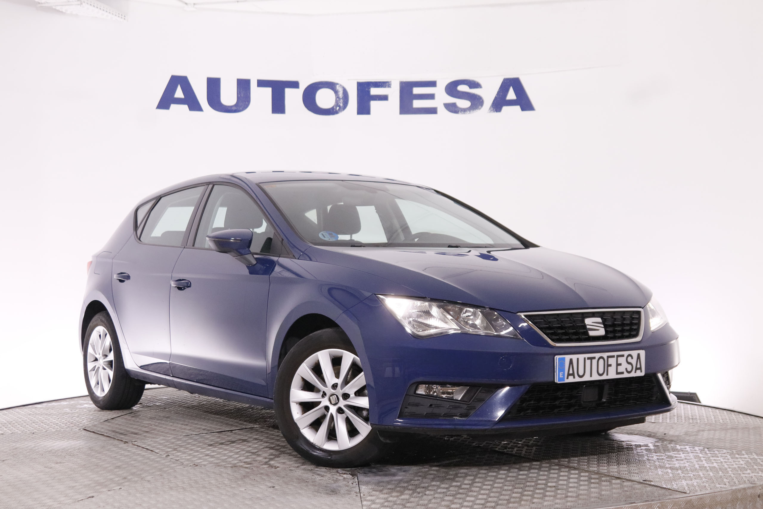 Seat Leon 1.5 TGI GNC STYLE 130CV 5P #IVA DEDUCIBLE, PARKTRONIC foto 3
