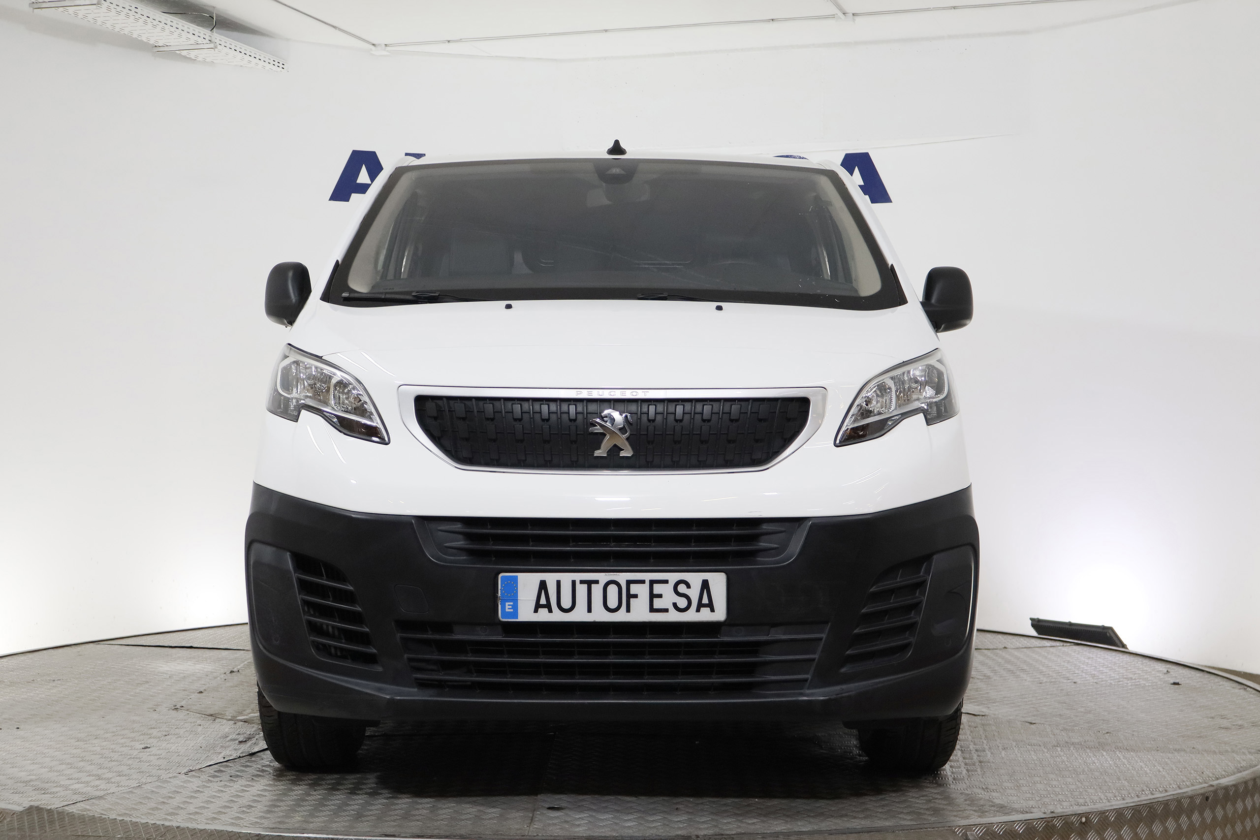 Peugeot E-Expert E-EXPERT LARGA ELECTRICA 75KWH AUTO 136CV 4P # IVA DEDUCIBLE foto 2