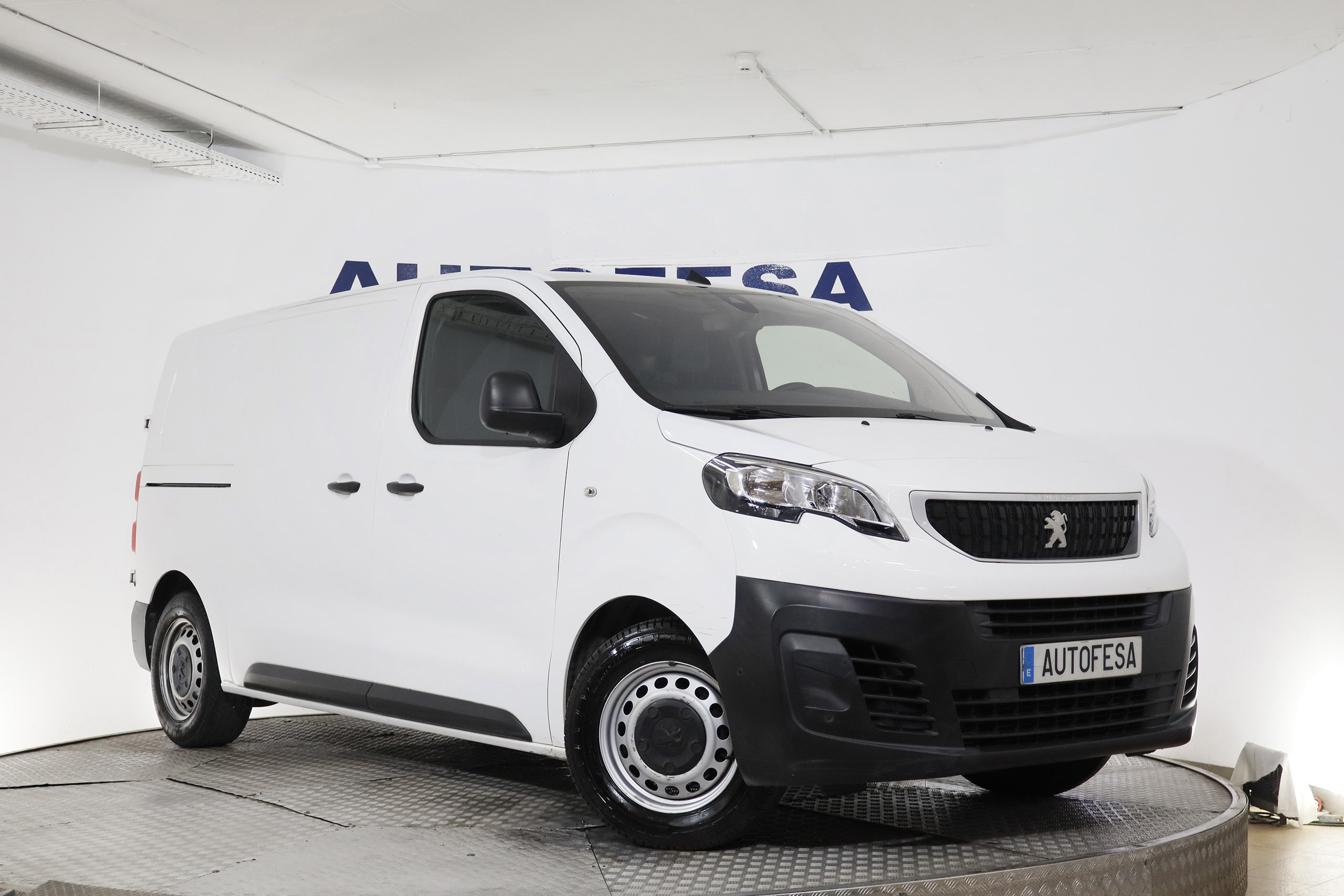 Peugeot E-Expert E-EXPERT LARGA ELECTRICA 75KWH AUTO 136CV 4P # IVA DEDUCIBLE foto 3