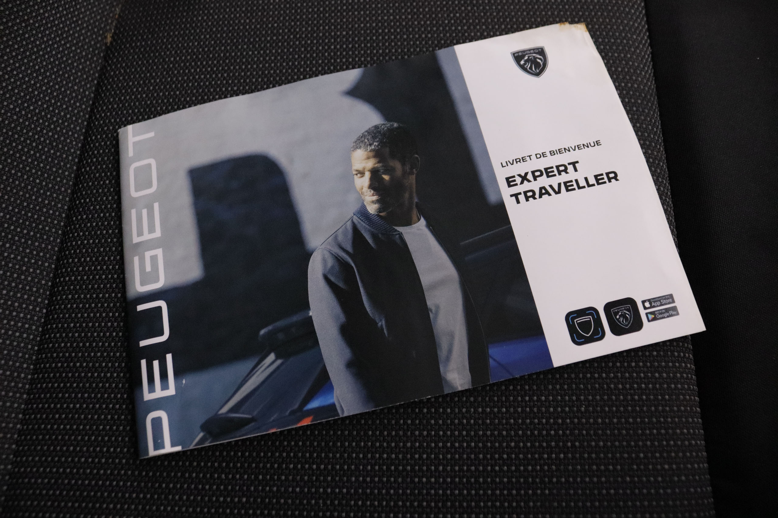 Peugeot E-Expert E-EXPERT LARGA ELECTRICA 75KWH AUTO 136CV 4P # IVA DEDUCIBLE foto 23