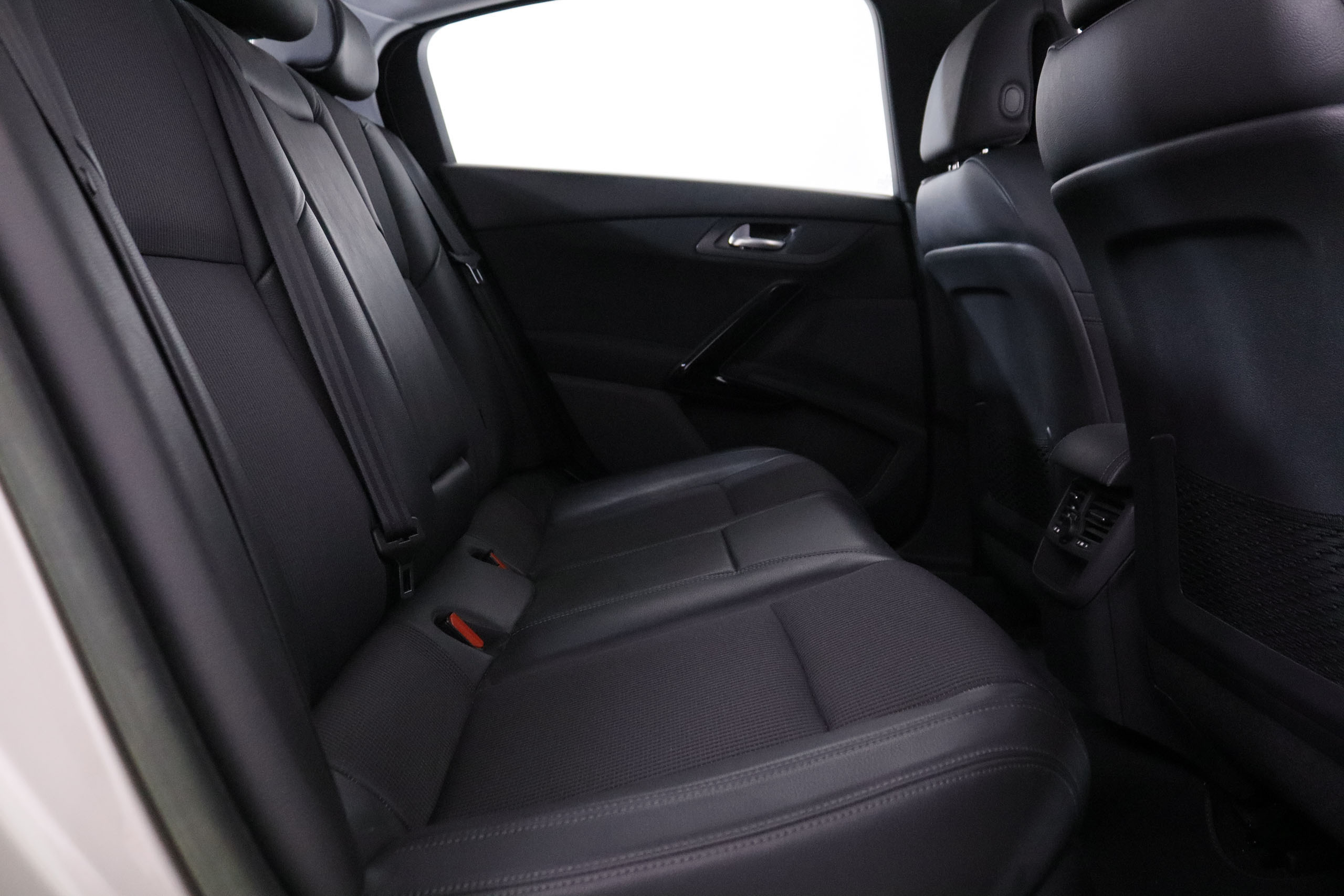 Peugeot 508 2.0 HDI ALLURE 140CV 5P # IVA DEDUCIBLE, NAVY, PARKTRONIC foto 23