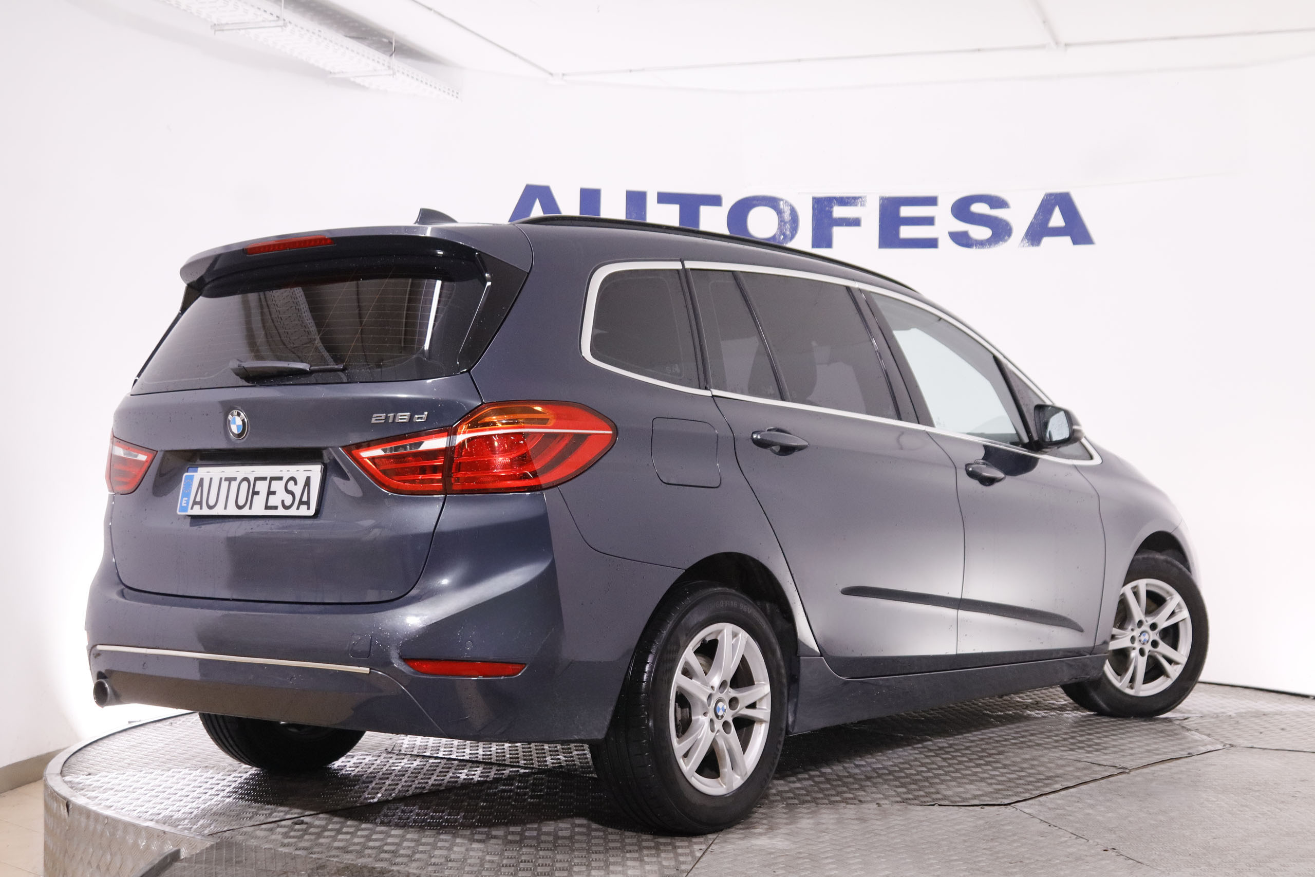 BMW 218 SERIE 2 218D GRAND TOURER AUTO 150CV 7 PLAZAS 5P # PARKTRONIC foto 5