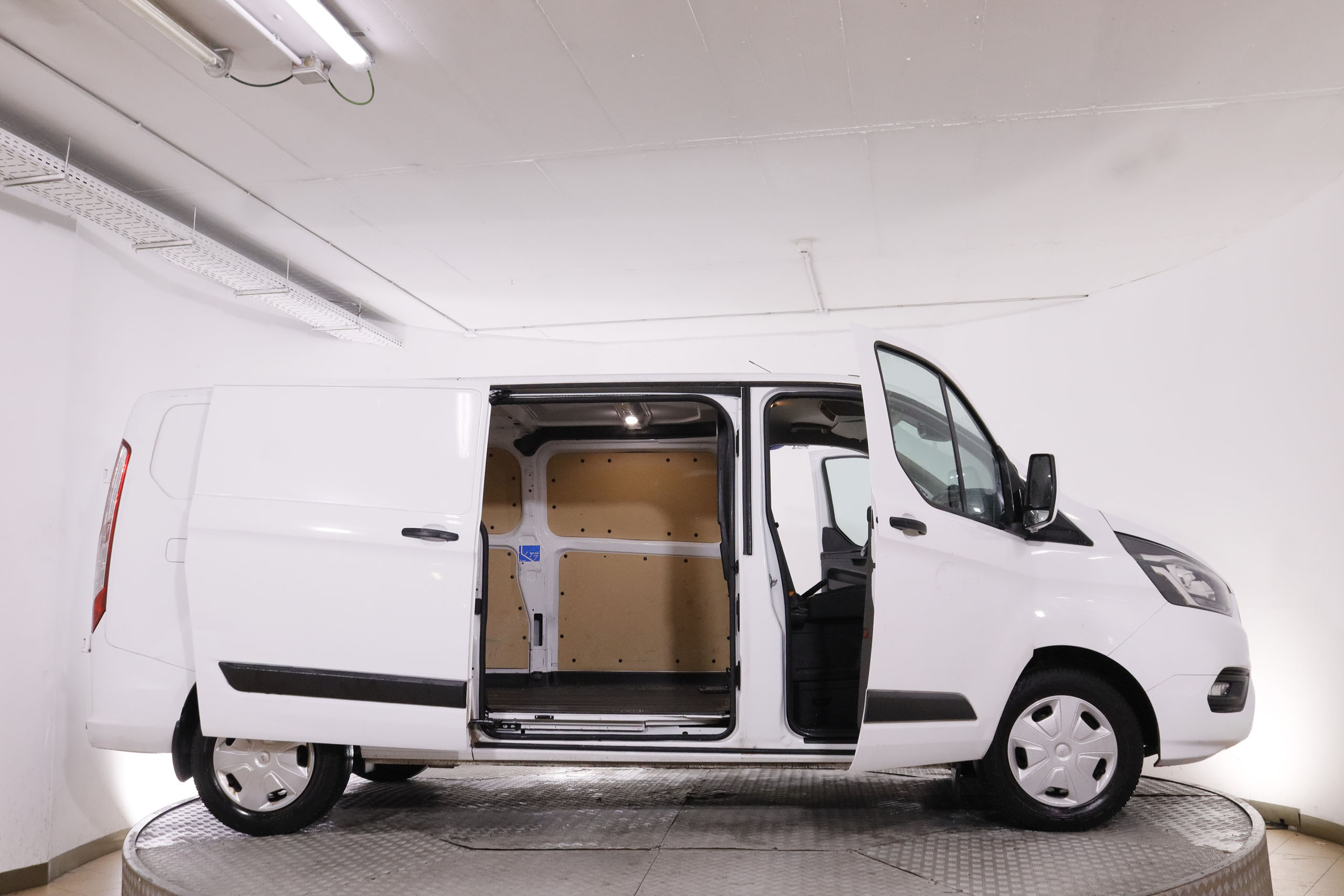 Ford Transit  Custom 2.0 D MHEV ECO BLUE HYBRID 320 L2 TREND 130CV 4P # IVA DEDUCIBLE, PARKTRONIC foto 11