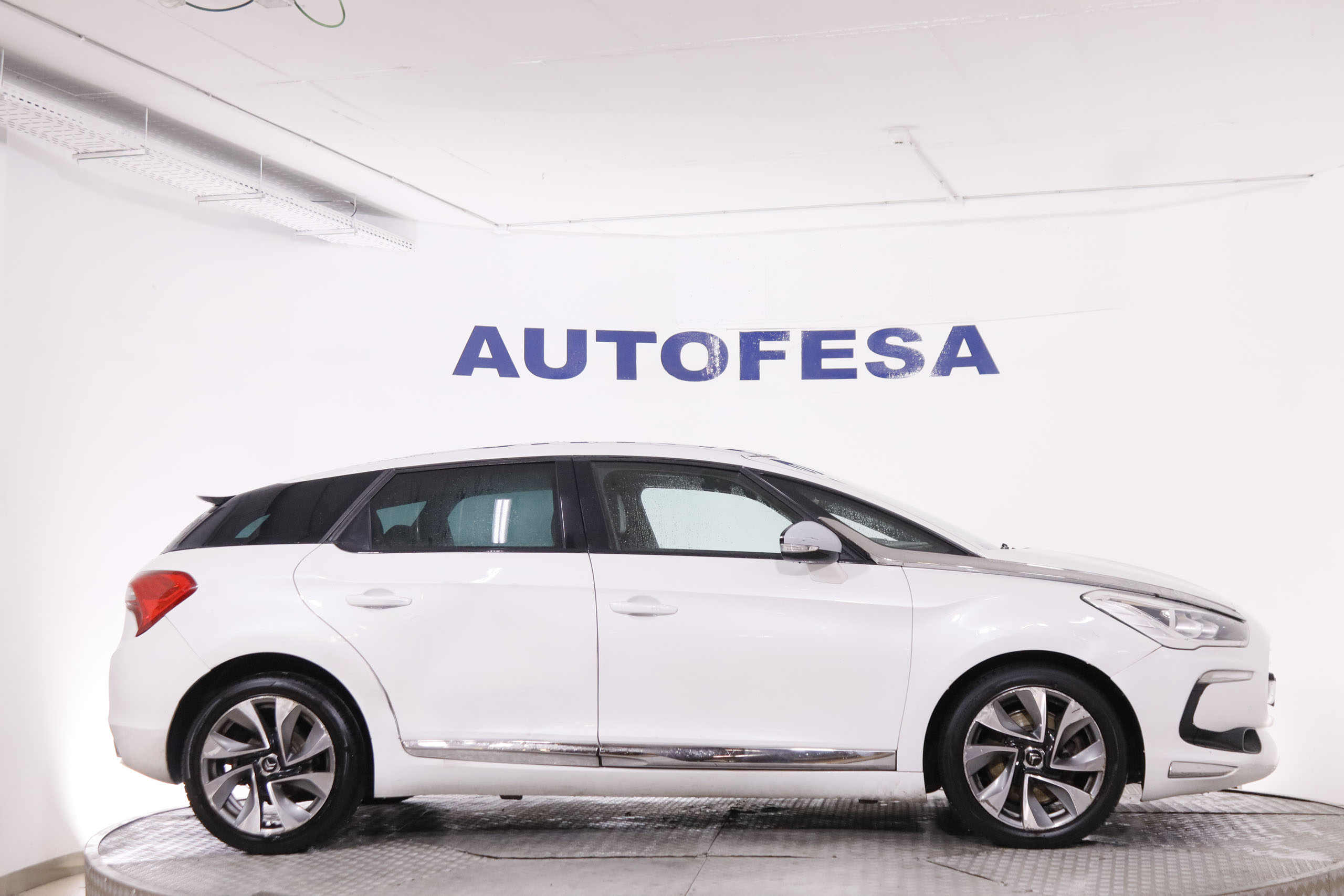 DS DS 5 2.0 HDI STYLE 163CV 5P # TECHO DOBLE, NAVY, PARKTRONIC foto 13