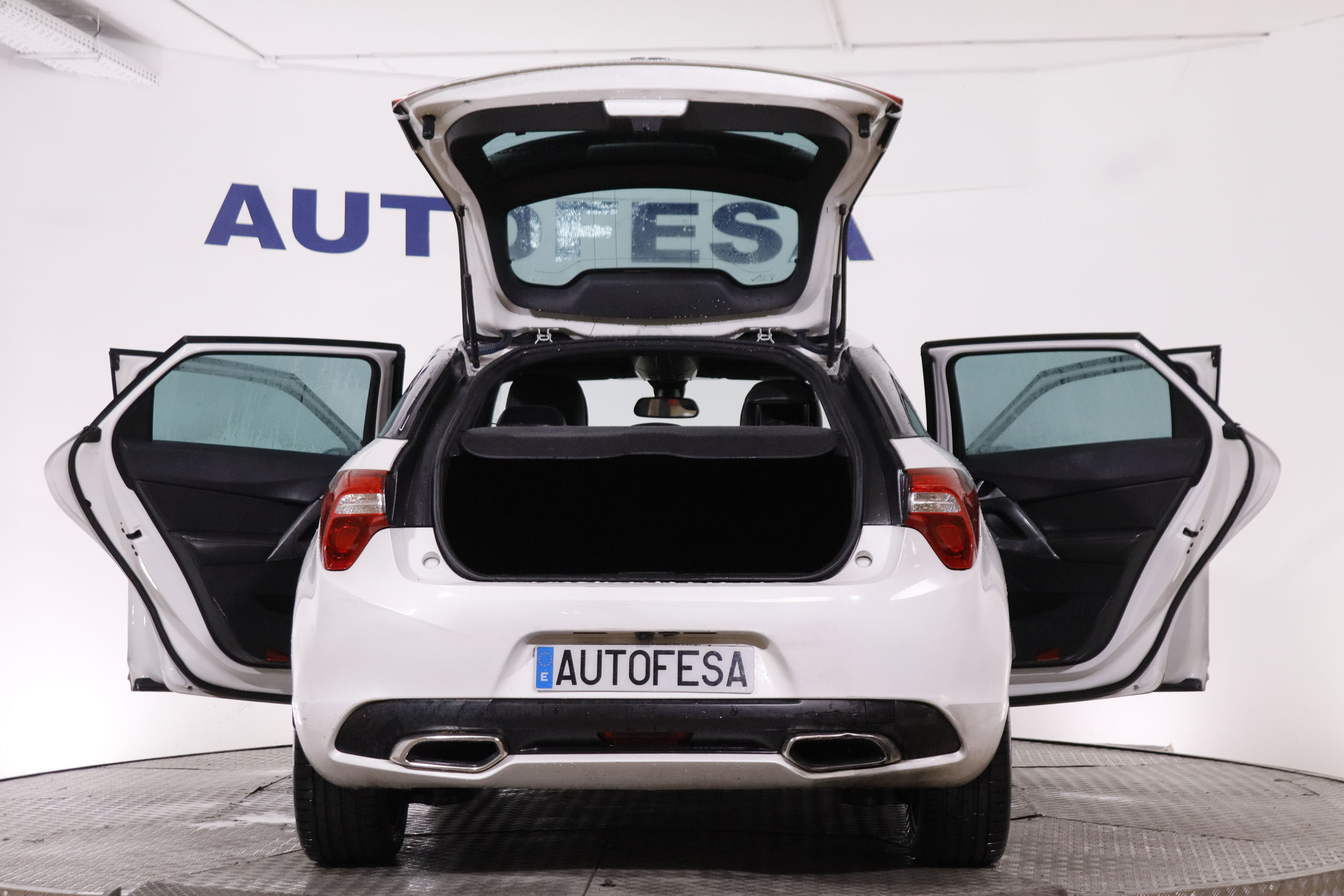 DS DS 5 2.0 HDI STYLE 163CV 5P # TECHO DOBLE, NAVY, PARKTRONIC foto 10