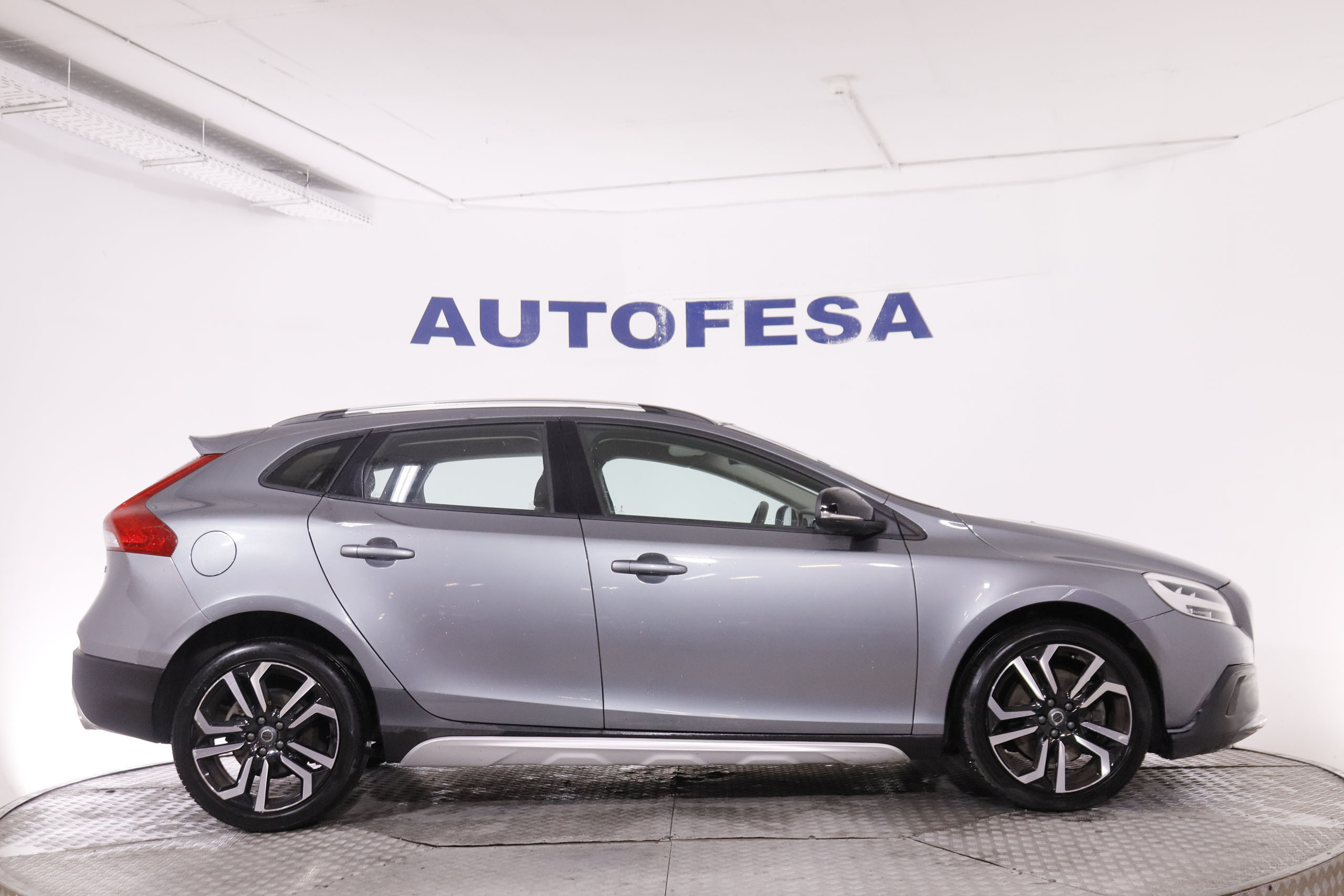 Volvo V40 1.5 CROSS COUNTRY T3 AUTO SIGNATURE 152CV 5P #TECHO PANORAMICO, NAVY foto 9