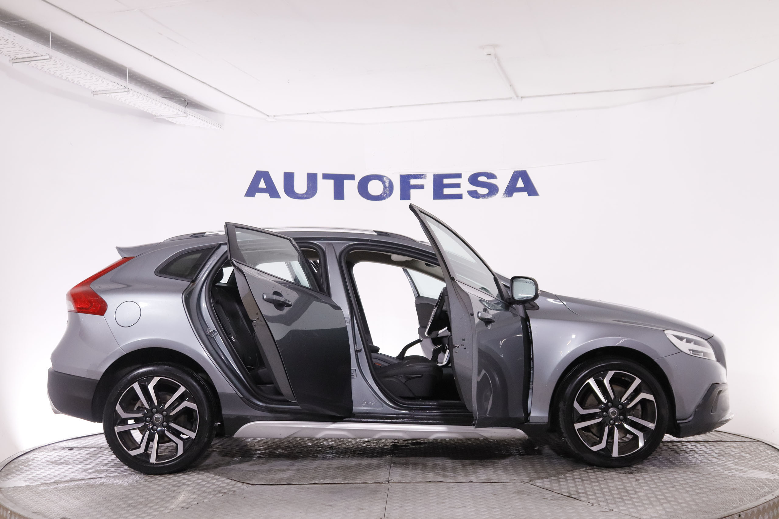 Volvo V40 1.5 CROSS COUNTRY T3 AUTO SIGNATURE 152CV 5P #TECHO PANORAMICO, NAVY foto 10