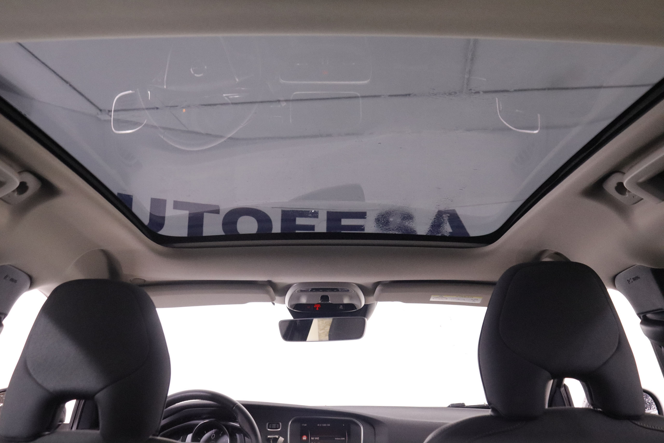 Volvo V40 1.5 CROSS COUNTRY T3 AUTO SIGNATURE 152CV 5P #TECHO PANORAMICO, NAVY foto 25