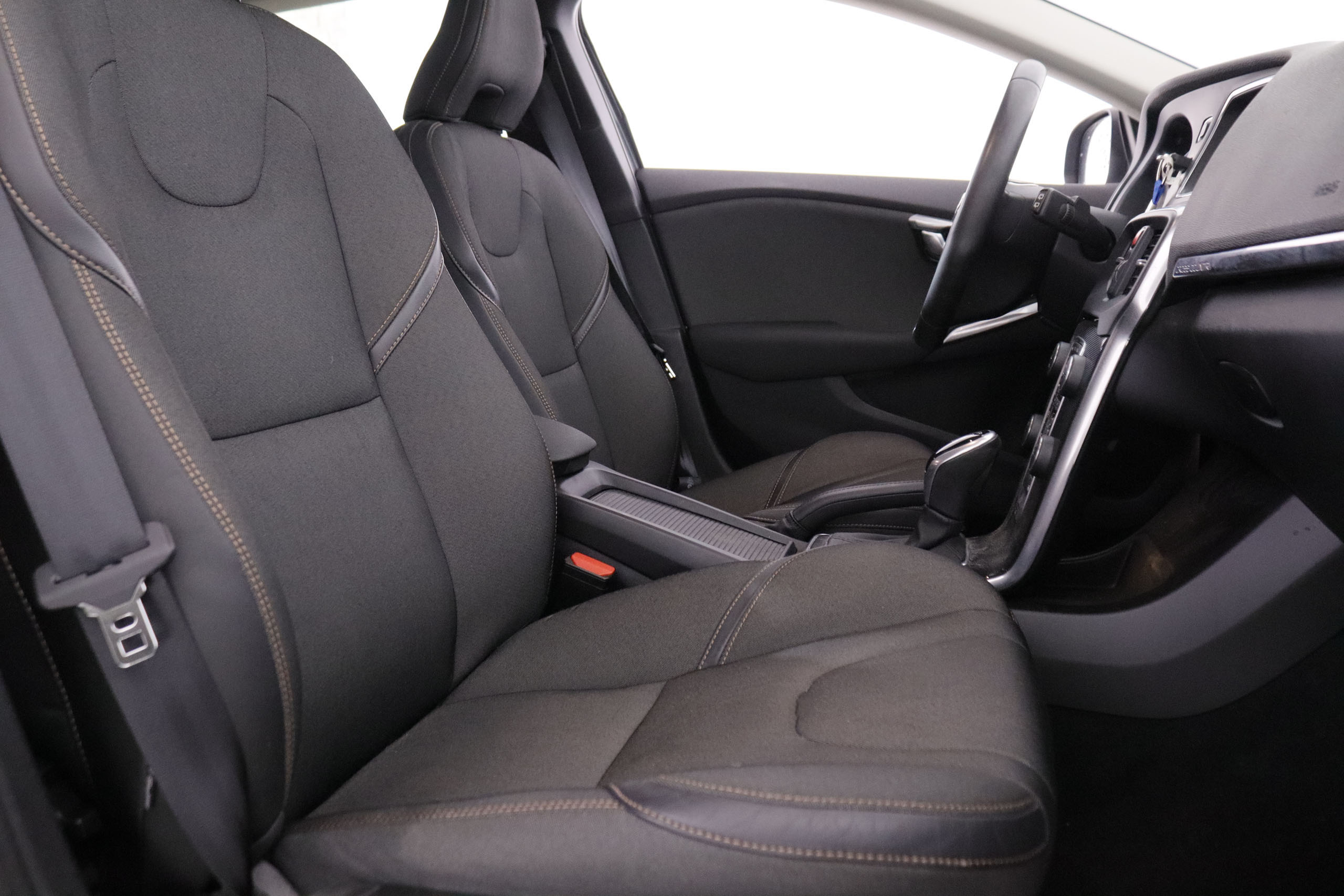 Volvo V40 1.5 CROSS COUNTRY T3 AUTO SIGNATURE 152CV 5P #TECHO PANORAMICO, NAVY foto 23