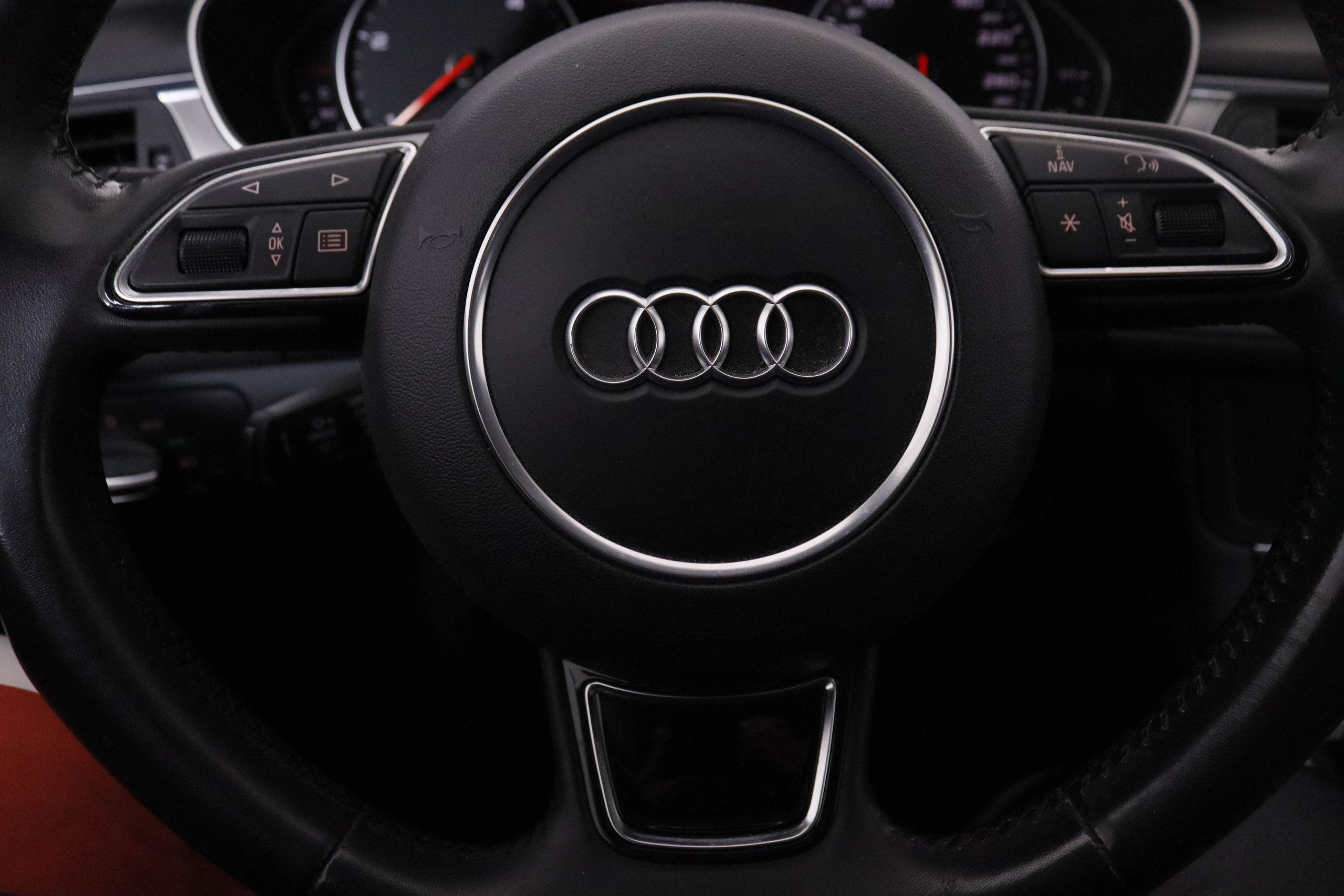 Audi A6 2.0 TDI ADVANCE EDITION MULTITRONIC AUTO 177CV 4P# CUERO, NAVY, PARKTRONIC foto 17