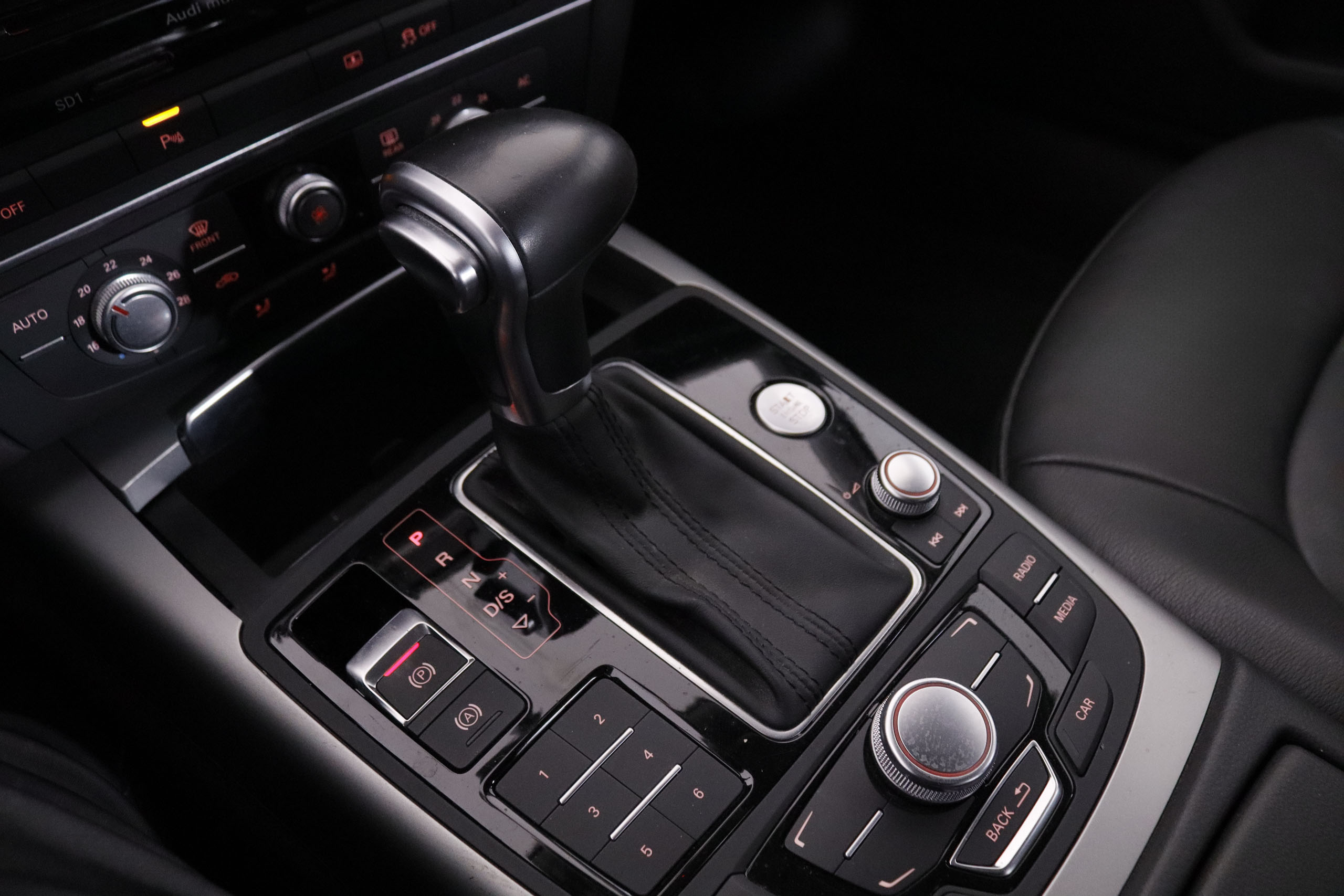 Audi A6 2.0 TDI ADVANCE EDITION MULTITRONIC AUTO 177CV 4P# CUERO, NAVY, PARKTRONIC foto 21