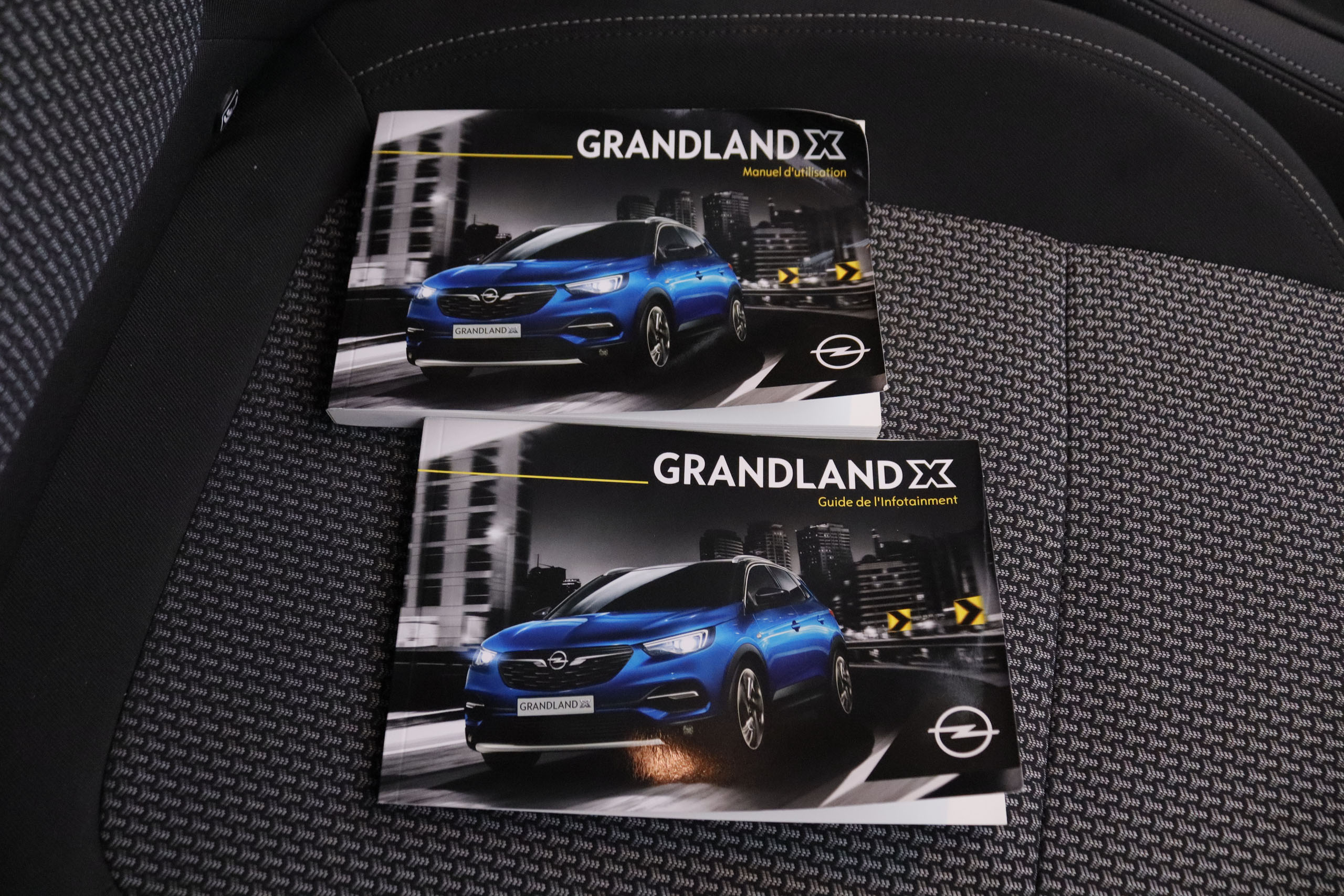 Opel Grandland X 1.2 T EDITION 130CV 5P foto 25