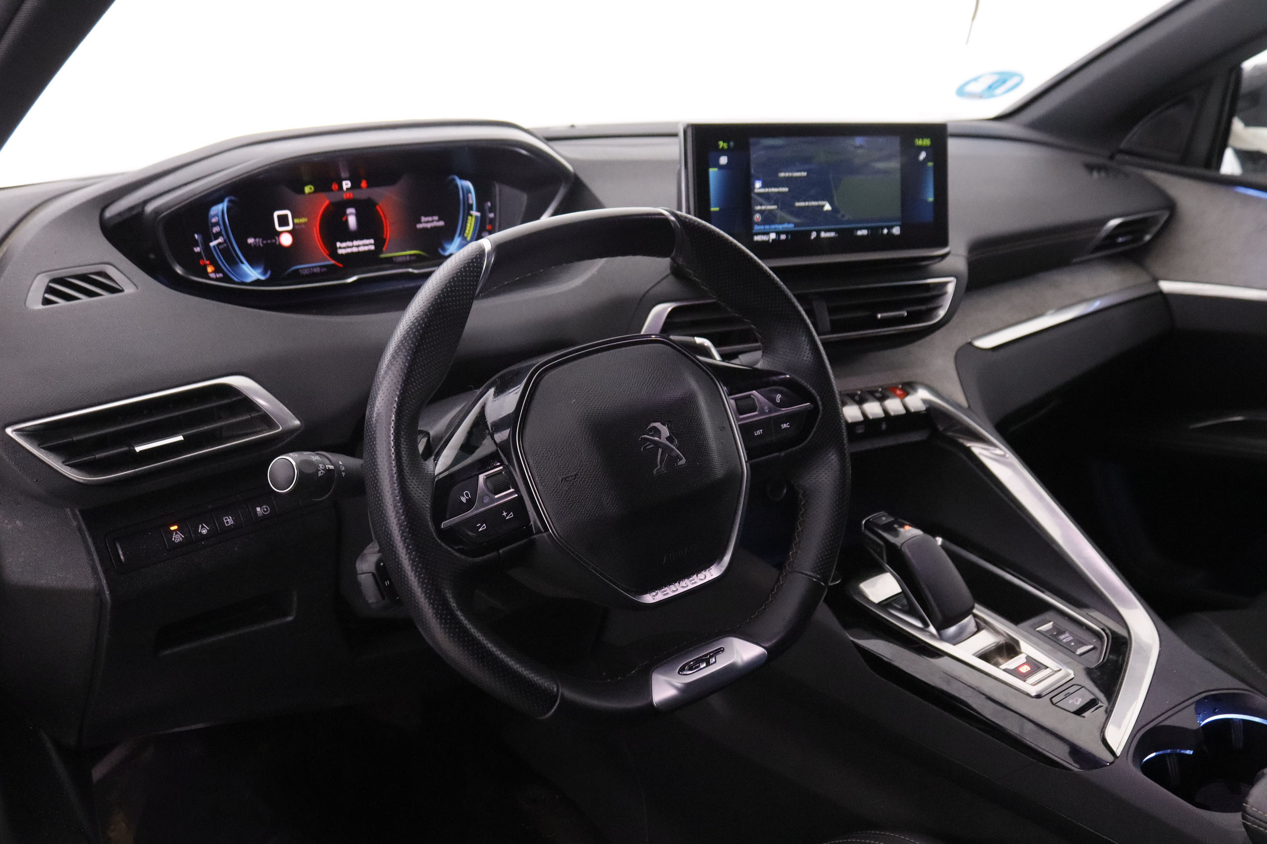 Peugeot 3008 1.6 PHEV E EAT 8 4X4 GT AUTO 300CV 5P # IVA DEDUCIBLE, NAVY, PARKTRONIC 1.6 PHEV E EAT 8 4X4 GT AUTO 300CV 5P # IVA DEDUCIBLE, NAVY, PARKTRONIC foto 14