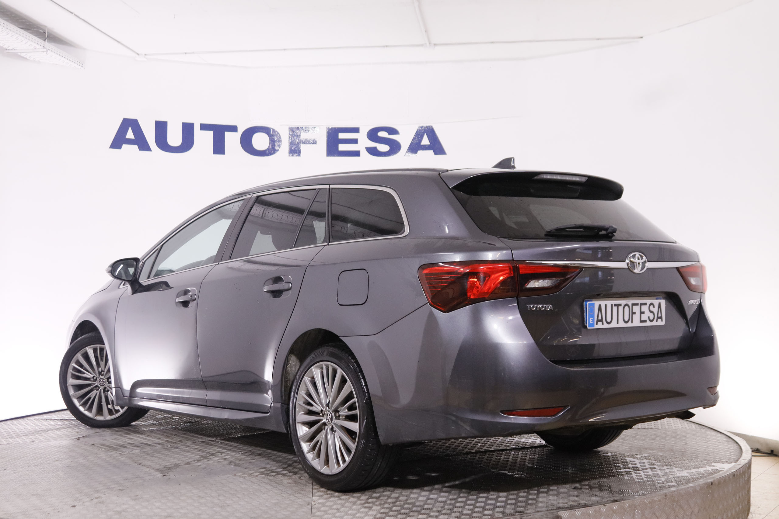 Toyota Avensis 2.0 D TOURING SPORTS SW EXECUTIVE 143CV 5P # TECHO PANORAMICO, NAVY foto 5