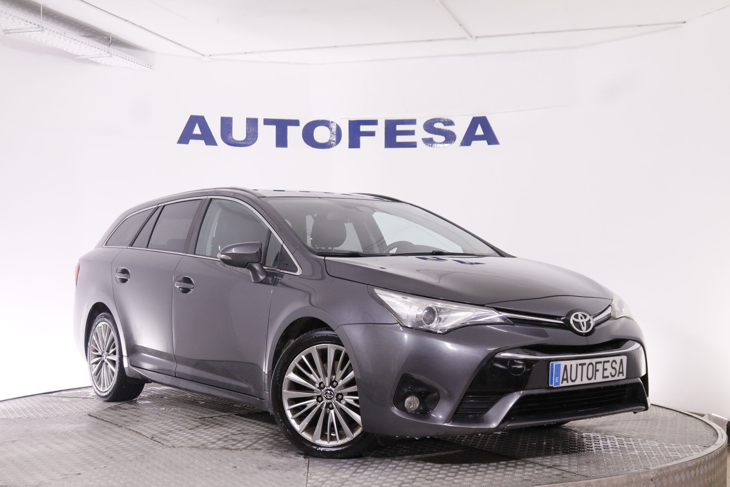 Toyota Avensis 2.0 D TOURING SPORTS SW EXECUTIVE 143CV 5P # TECHO PANORAMICO, NAVY foto 3