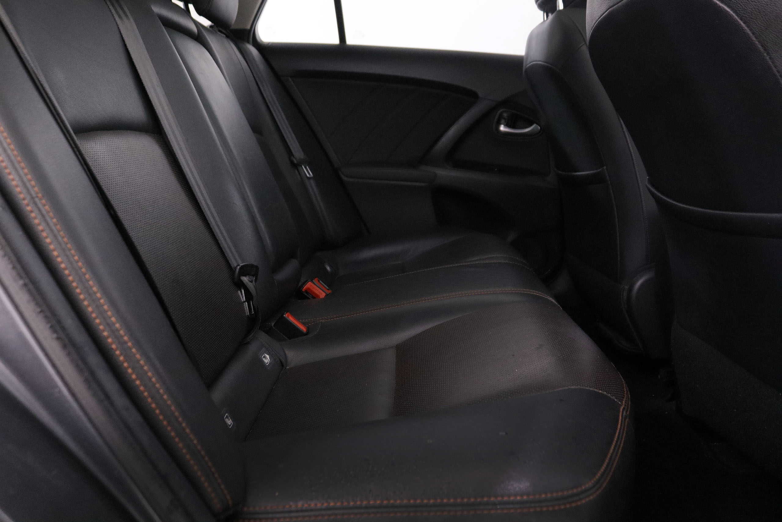 Toyota Avensis 2.0 D TOURING SPORTS SW EXECUTIVE 143CV 5P # TECHO PANORAMICO, NAVY foto 26