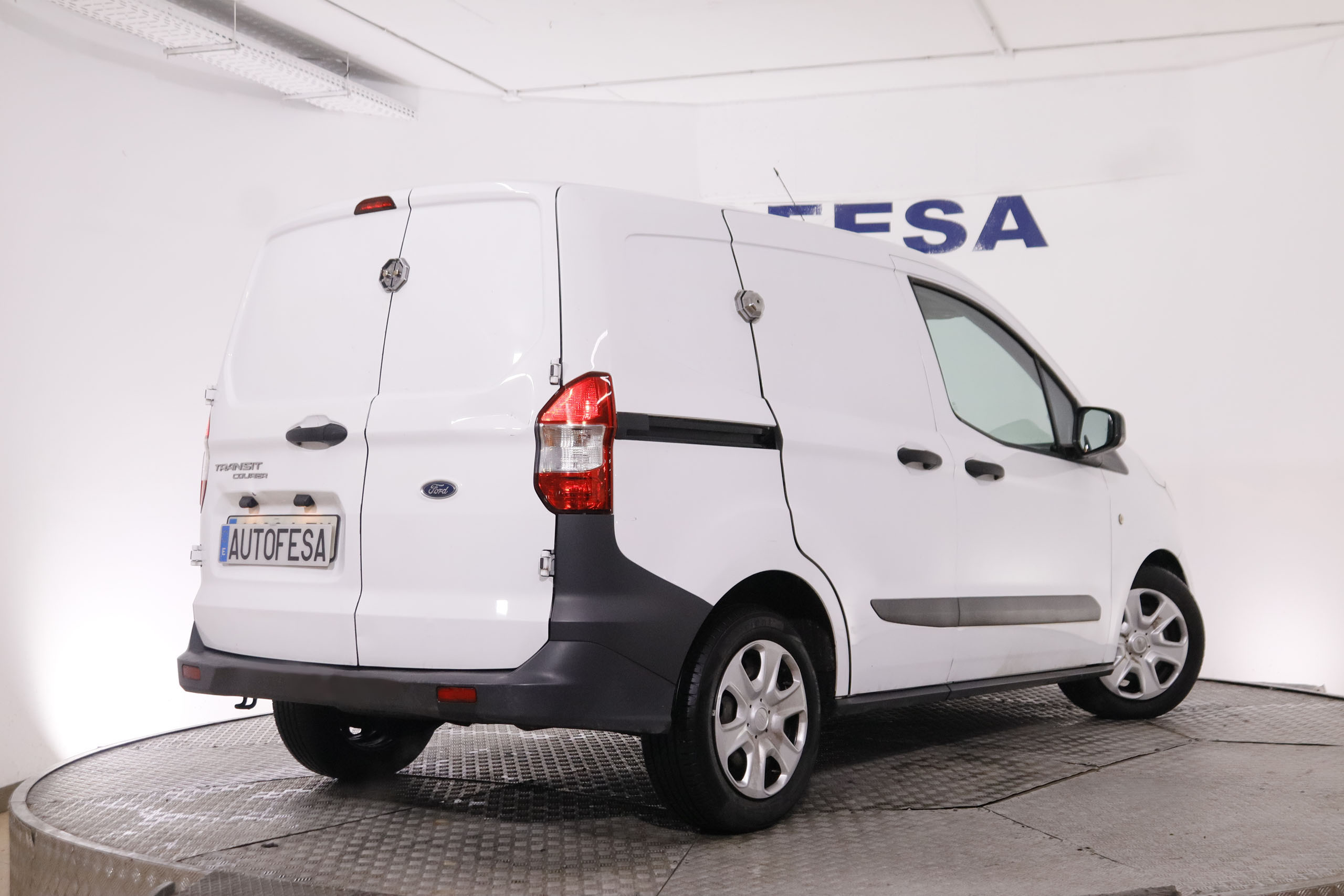 Ford Transit Courier FURGO 1.5 TDCI TREND 75CV 3P # IVA DEDUCIBLE foto 6