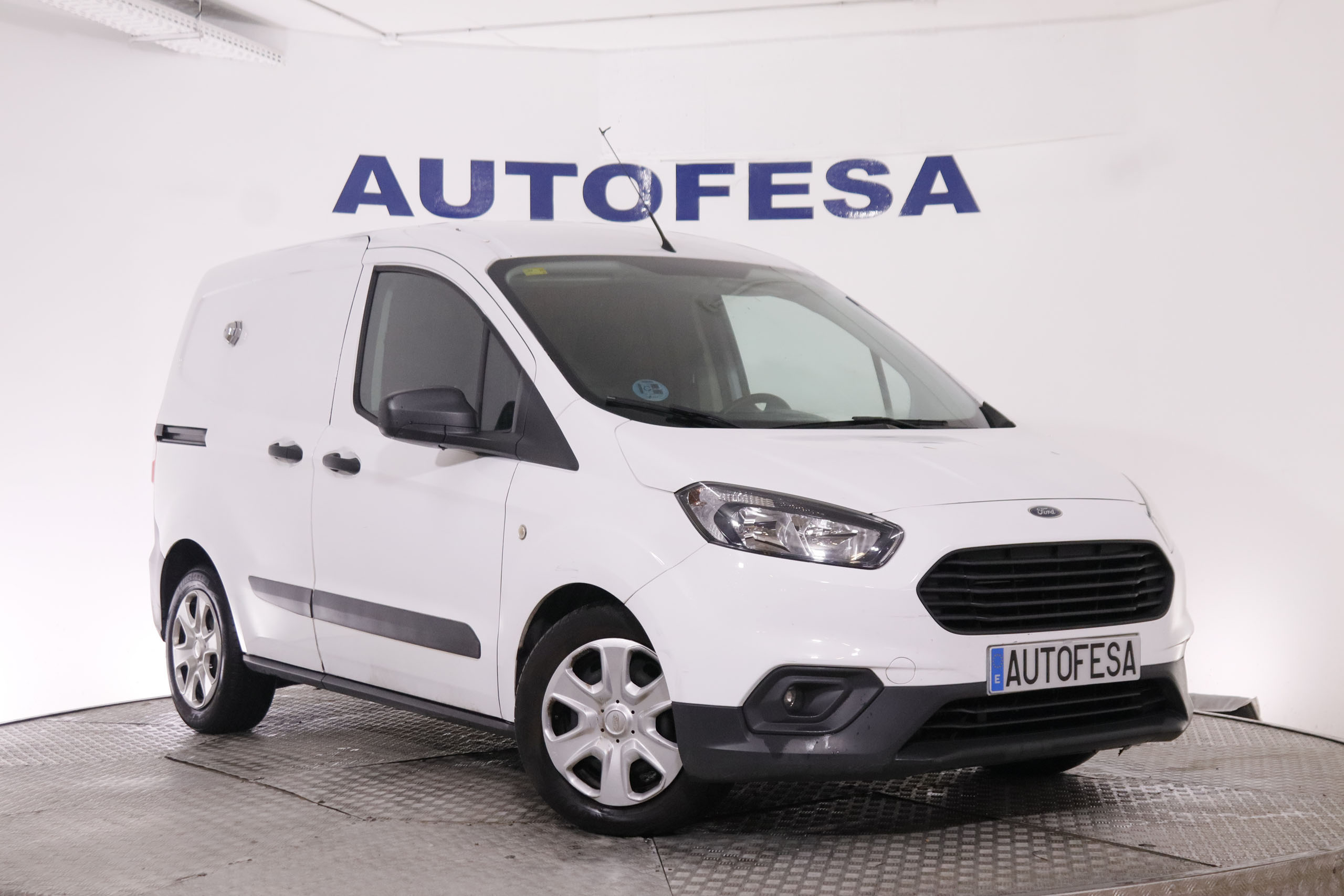 Ford Transit Courier FURGO 1.5 TDCI TREND 75CV 3P # IVA DEDUCIBLE foto 3