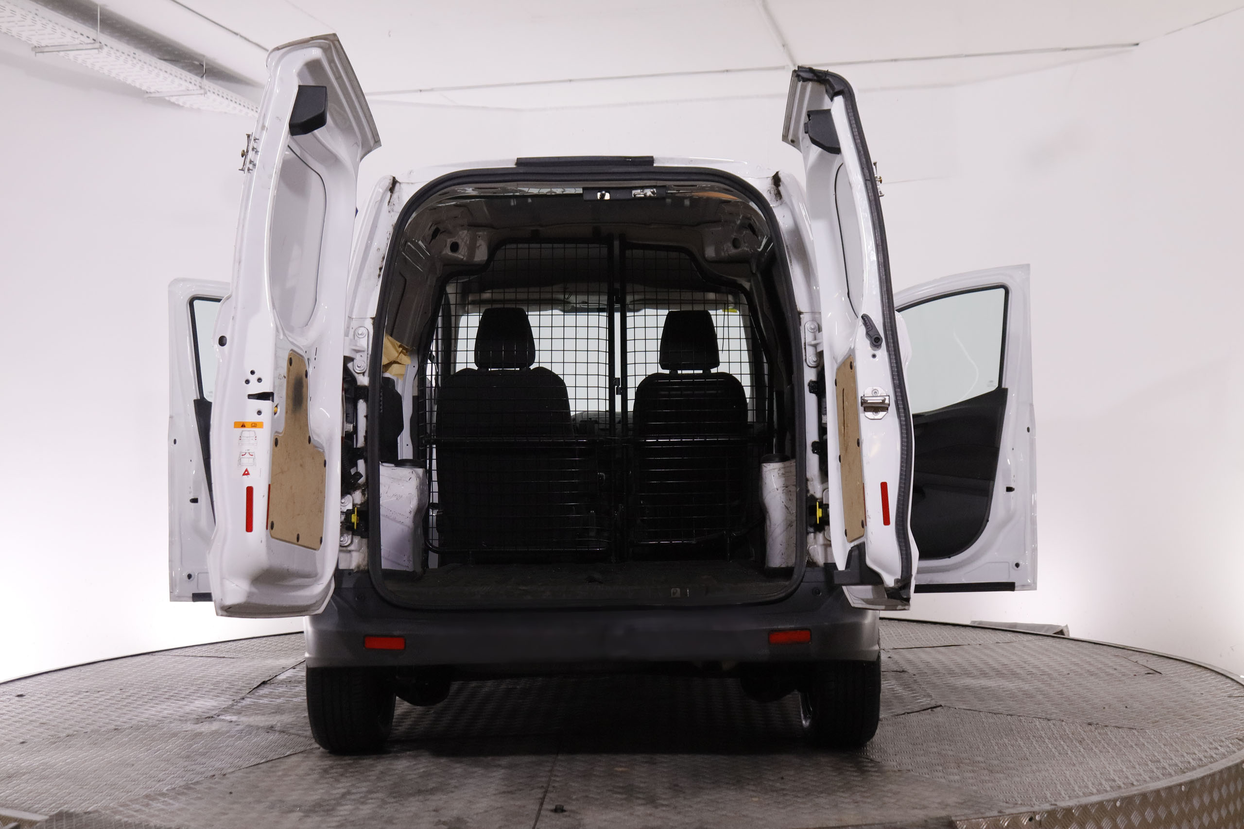 Ford Transit Courier FURGO 1.5 TDCI TREND 75CV 3P # IVA DEDUCIBLE foto 13