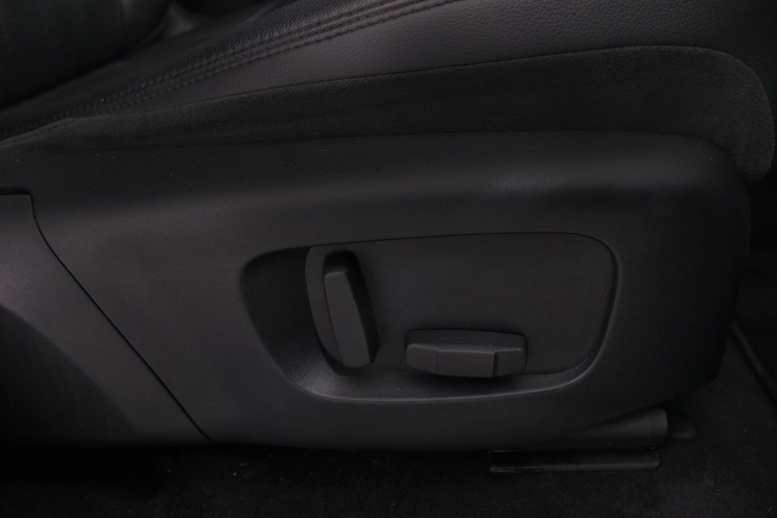 Land Rover Range Rover Evoque 2.0 D MHEV 4WD AUTO 150CV 5P # IVA DEDUCIBLE, CUERO, NAVY, PARKTRONIC foto 27