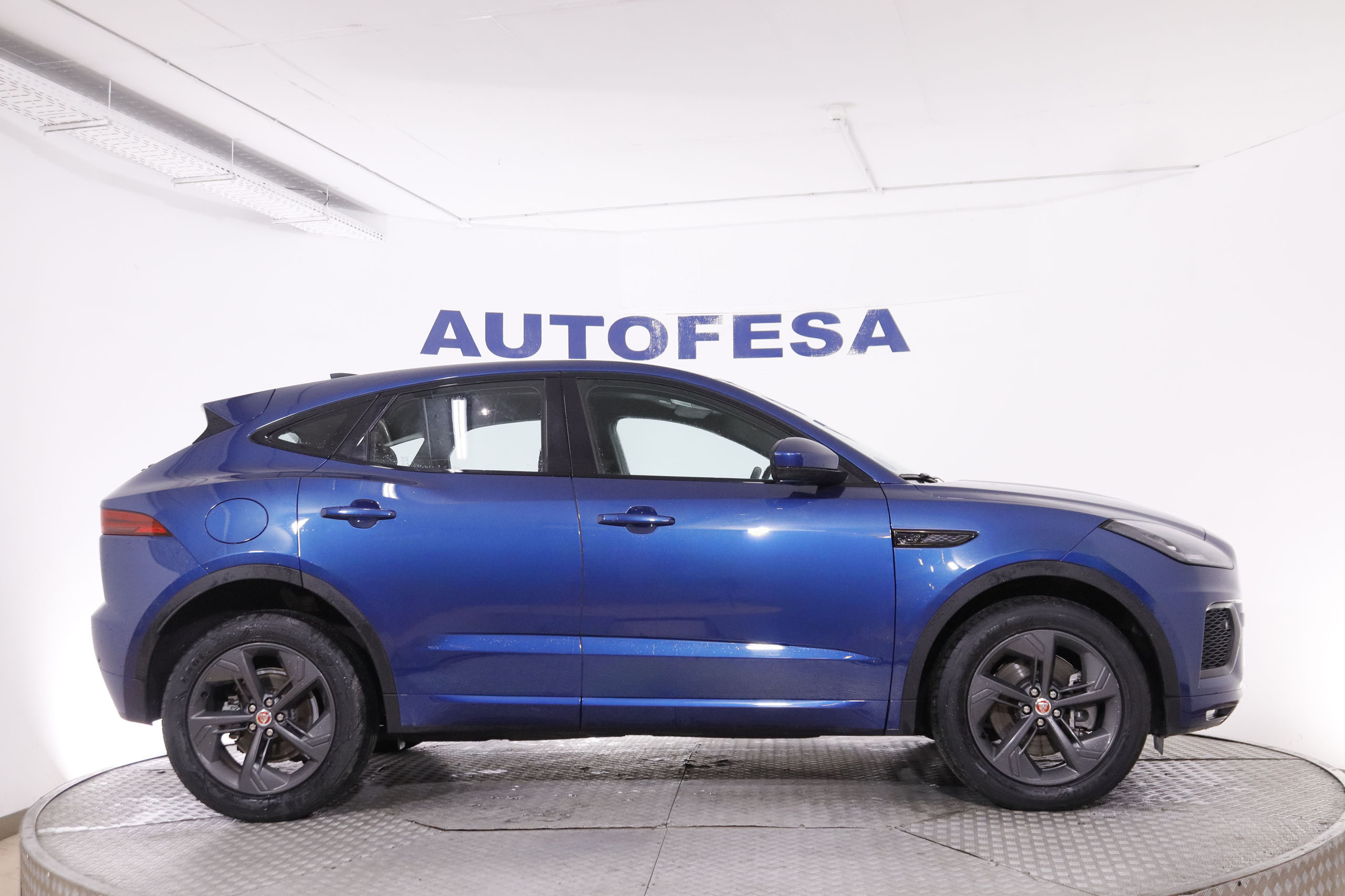 Jaguar E-pace 2.0D MHEV R-DYNAMIC 4WD AUTO 163CV 5P # IVA DEDUCIBLE, CUERO, NAVY foto 9