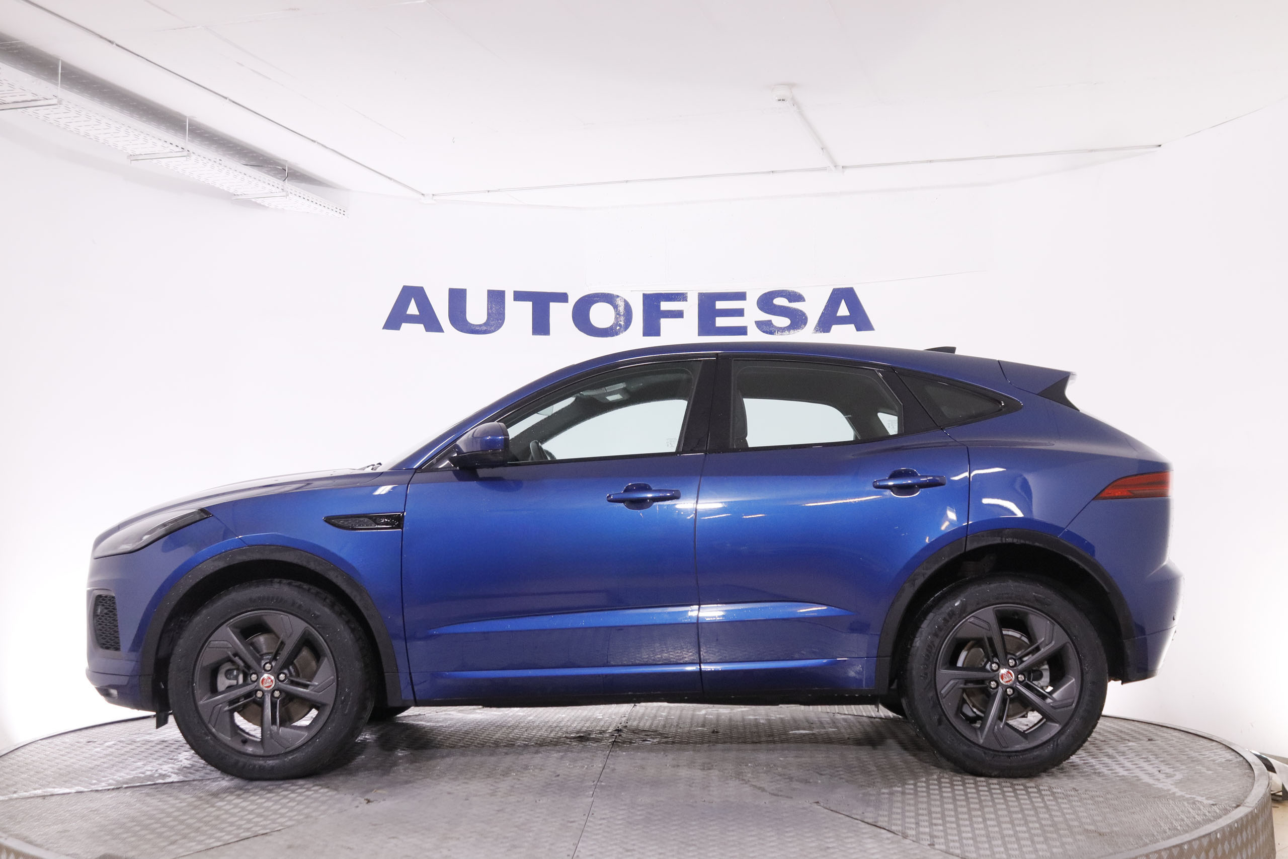 Jaguar E-pace 2.0D MHEV R-DYNAMIC 4WD AUTO 163CV 5P # IVA DEDUCIBLE, CUERO, NAVY foto 13