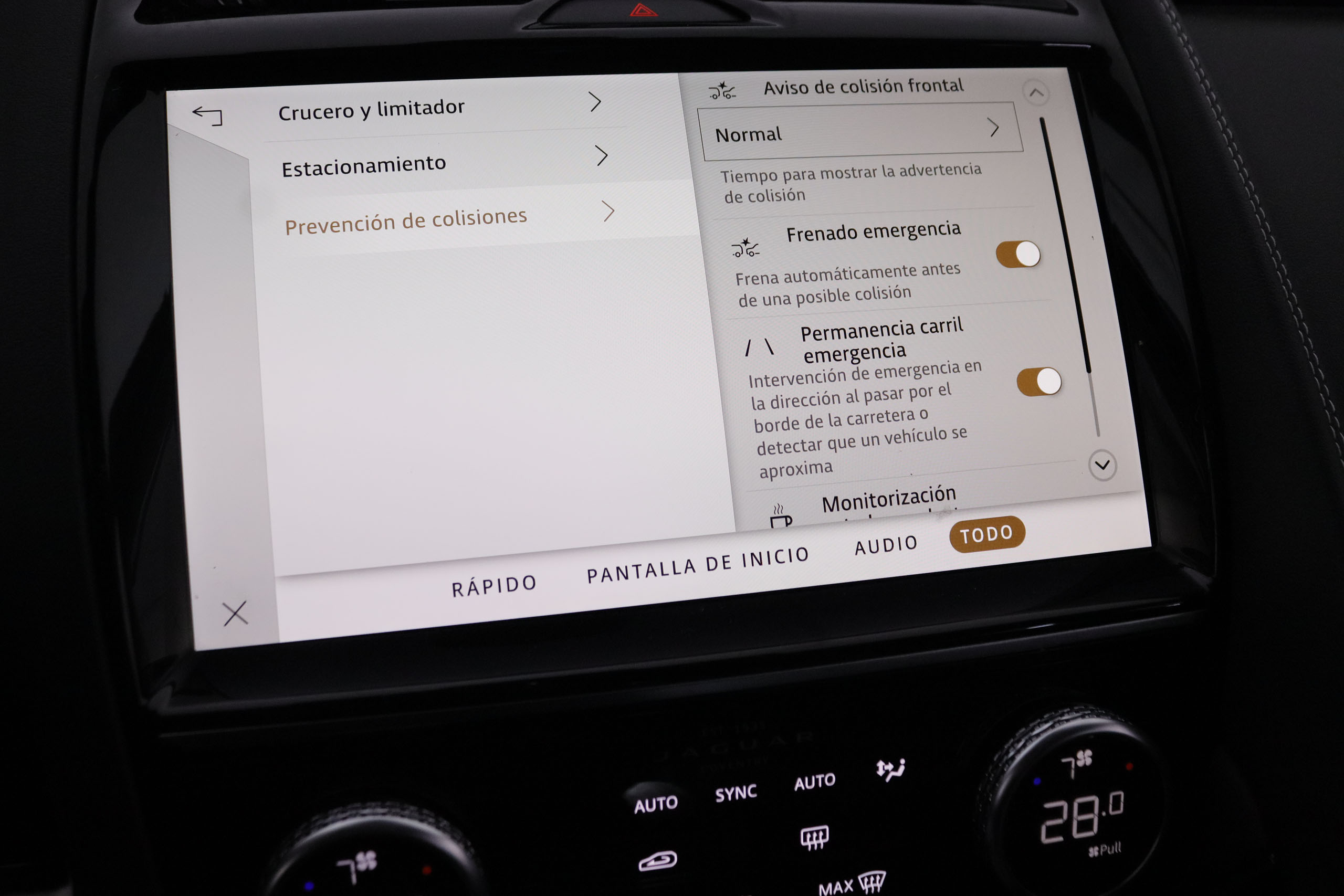 Jaguar E-pace 2.0D MHEV R-DYNAMIC 4WD AUTO 163CV 5P # IVA DEDUCIBLE, CUERO, NAVY foto 25