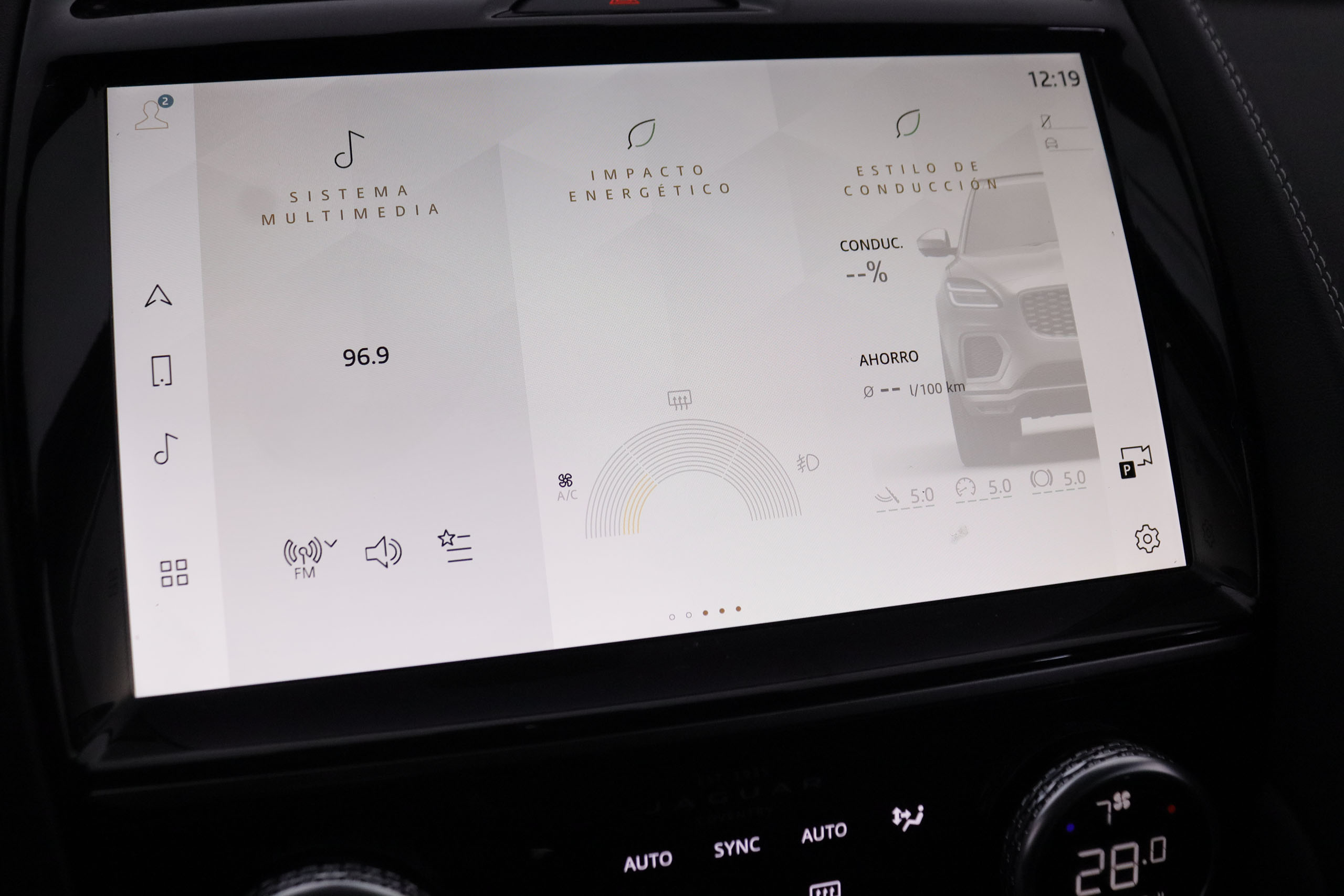 Jaguar E-pace 2.0D MHEV R-DYNAMIC 4WD AUTO 163CV 5P # IVA DEDUCIBLE, CUERO, NAVY foto 26