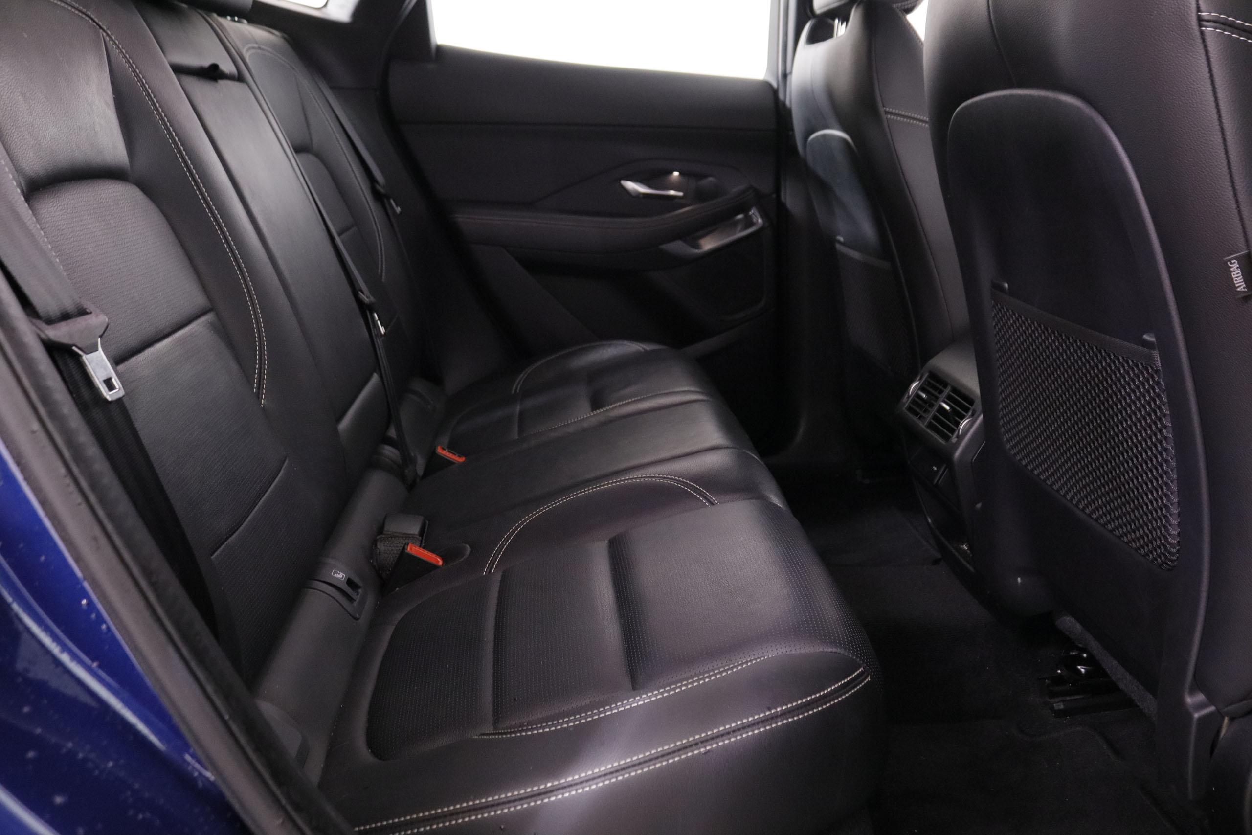 Jaguar E-pace 2.0D MHEV R-DYNAMIC 4WD AUTO 163CV 5P # IVA DEDUCIBLE, CUERO, NAVY foto 34