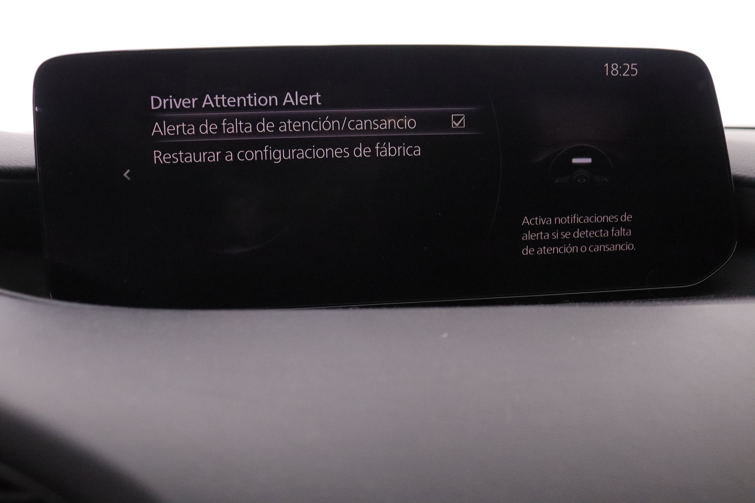 Mazda 3 2.0 E-SKYACTIVE G AUTO 122CV 5P # NAVY, PARKTRONIC foto 26