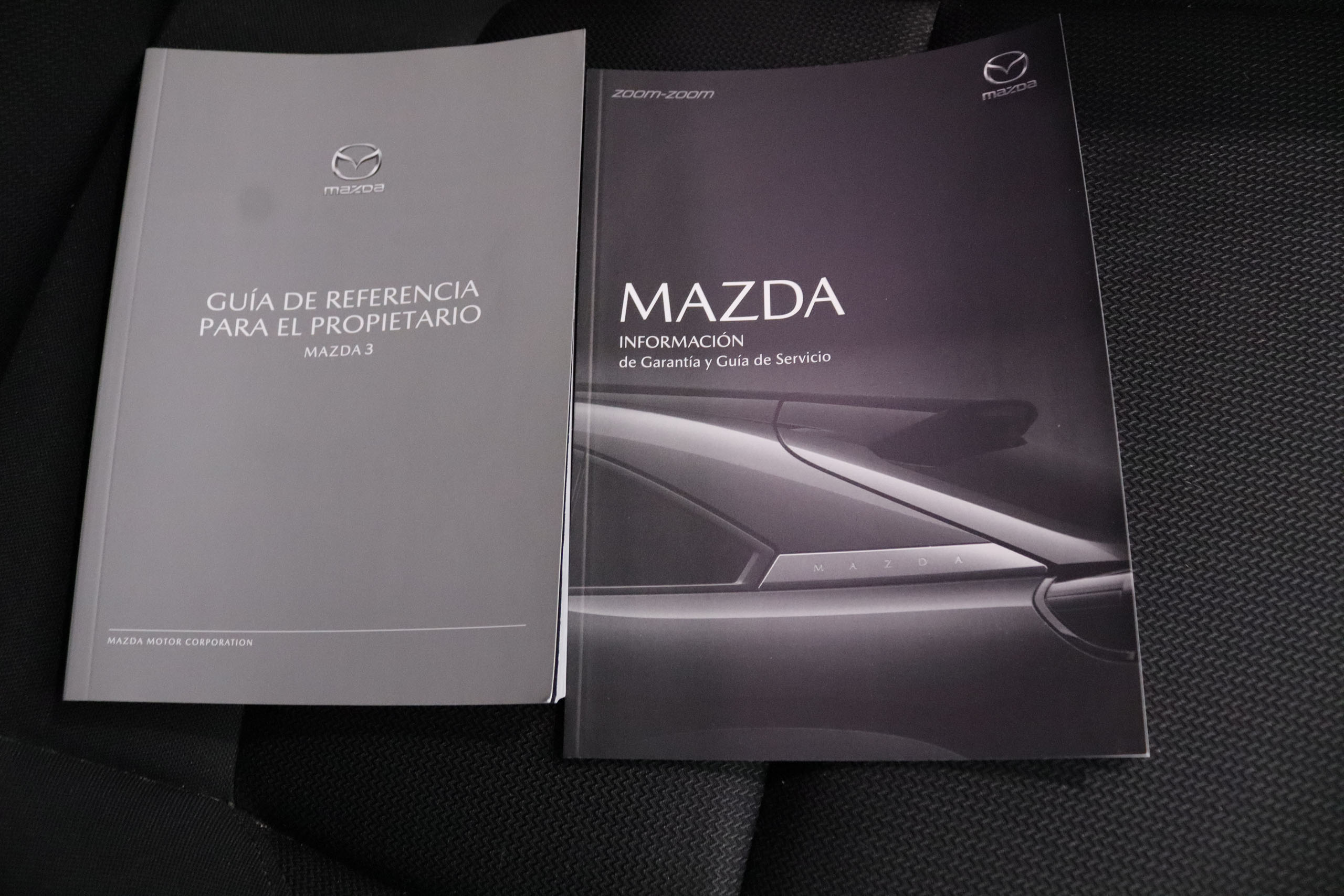 Mazda 3 2.0 E-SKYACTIVE G AUTO 122CV 5P # NAVY, PARKTRONIC foto 32