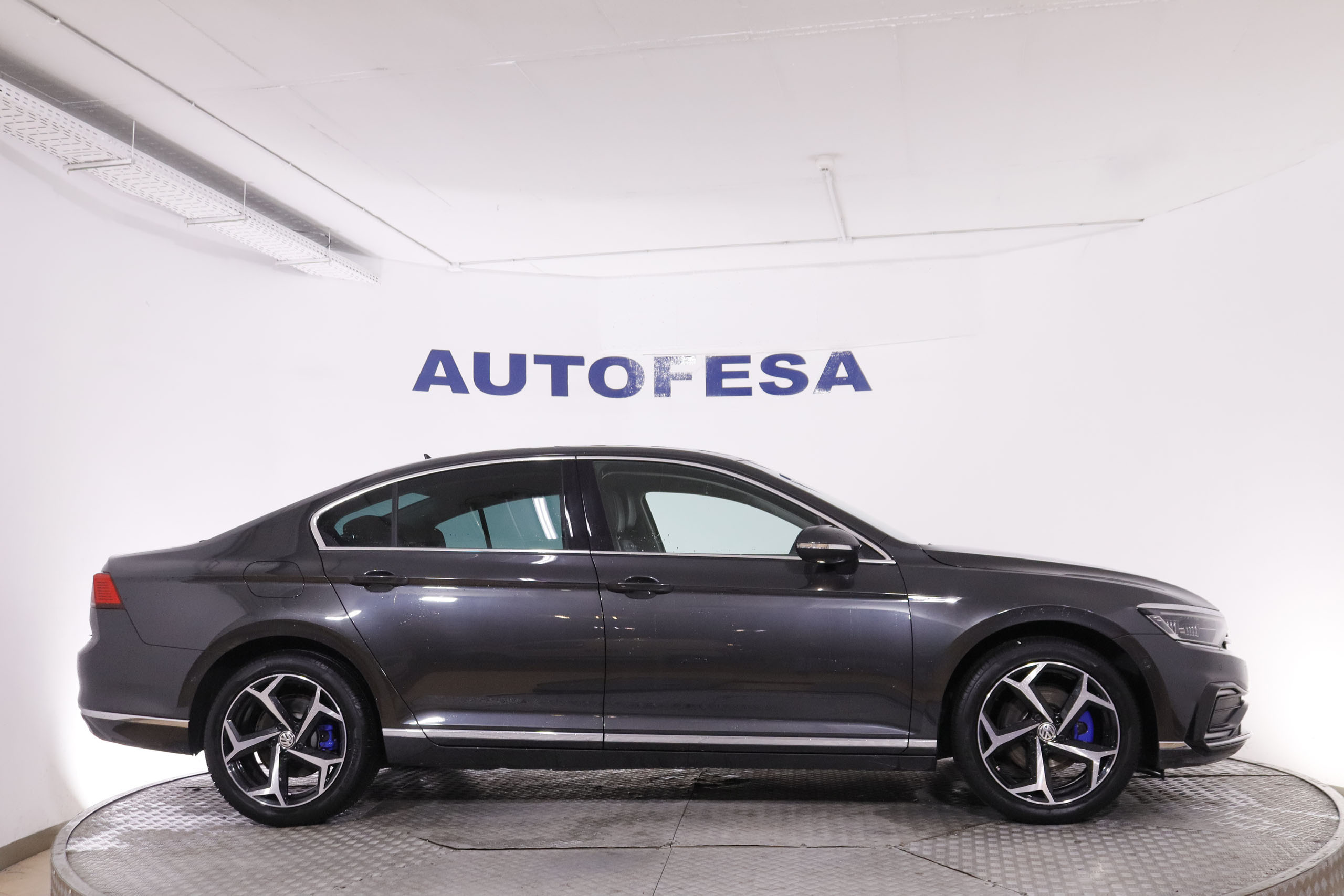 Volkswagen Passat 1.4 PHEV TSI GTE DSG EXECUTIVE AUTO 218CV 4P # NAVY, PARKTRONIC foto 13