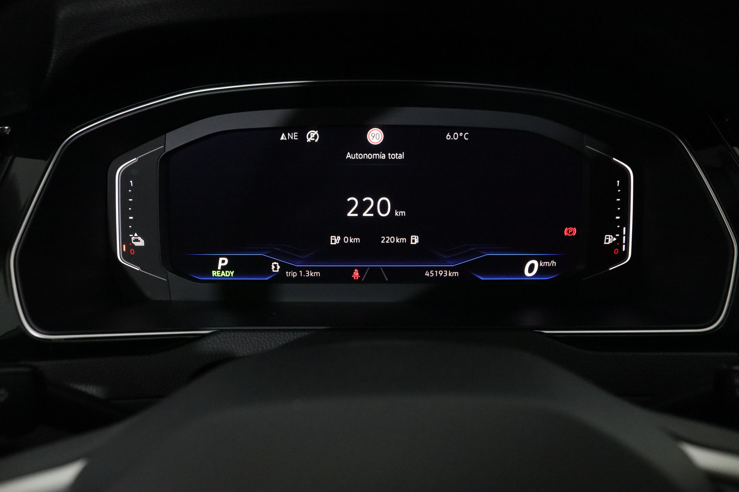 Volkswagen Passat 1.4 PHEV TSI GTE DSG EXECUTIVE AUTO 218CV 4P # NAVY, PARKTRONIC foto 18