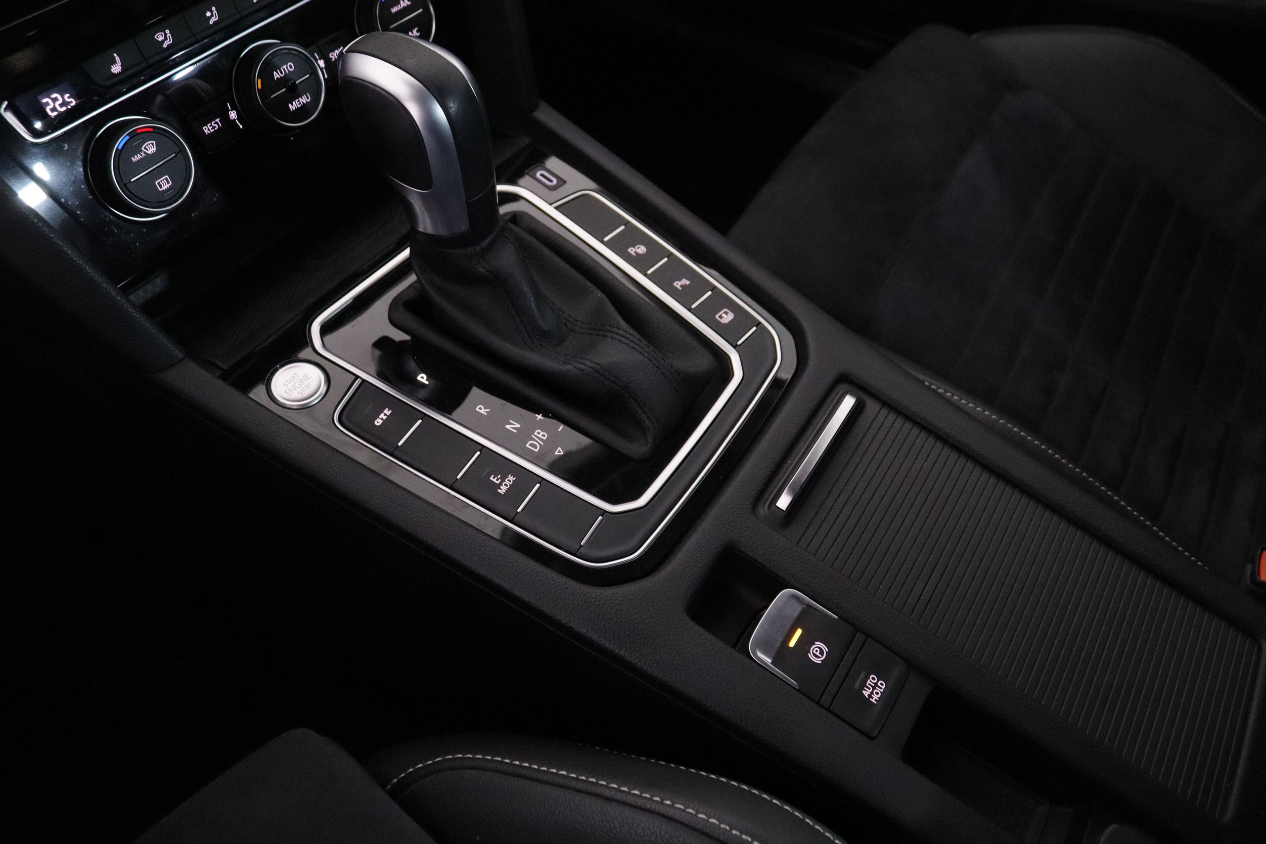 Volkswagen Passat 1.4 PHEV TSI GTE DSG EXECUTIVE AUTO 218CV 4P # NAVY, PARKTRONIC foto 25