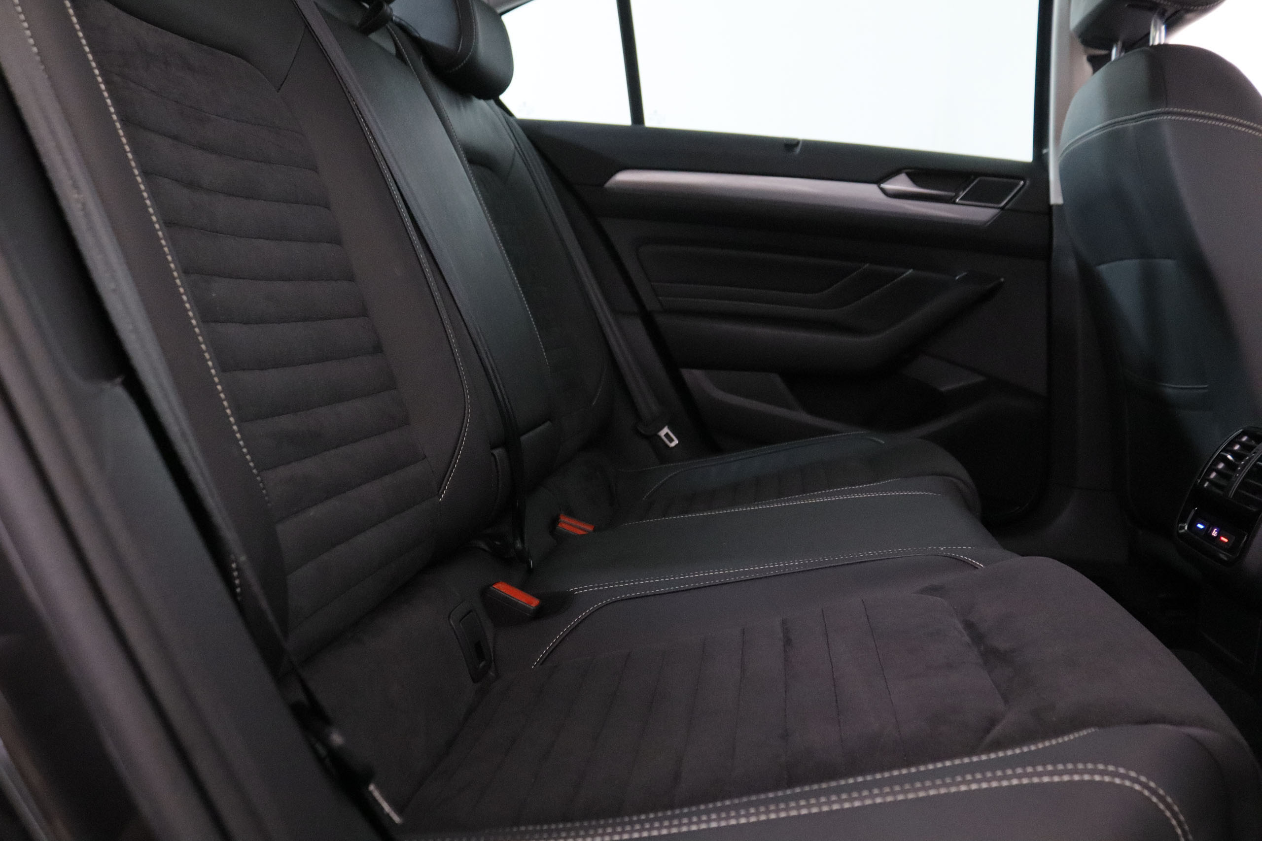 Volkswagen Passat 1.4 PHEV TSI GTE DSG EXECUTIVE AUTO 218CV 4P # NAVY, PARKTRONIC foto 29