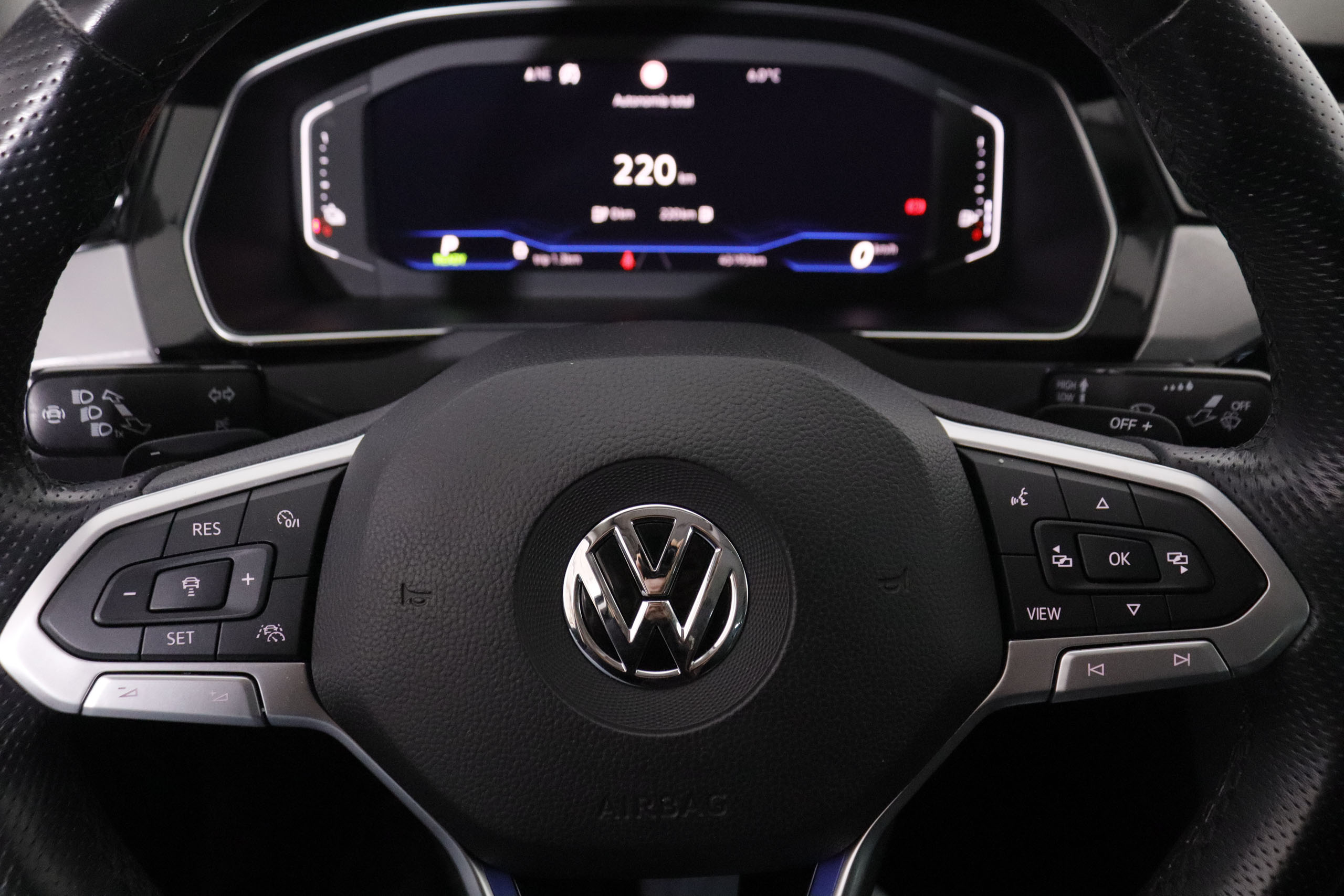 Volkswagen Passat 1.4 PHEV TSI GTE DSG EXECUTIVE AUTO 218CV 4P # NAVY, PARKTRONIC foto 17