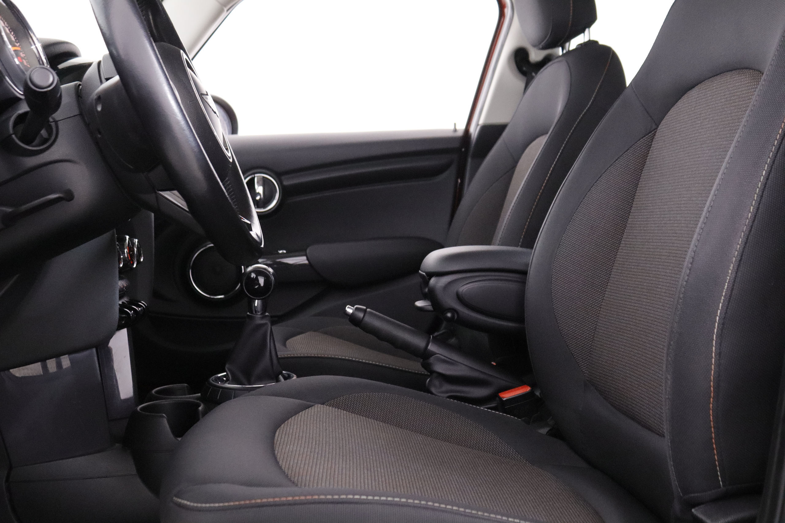 Mini Cooper D 1.5 D 116CV 5P # PARKTRONIC foto 22