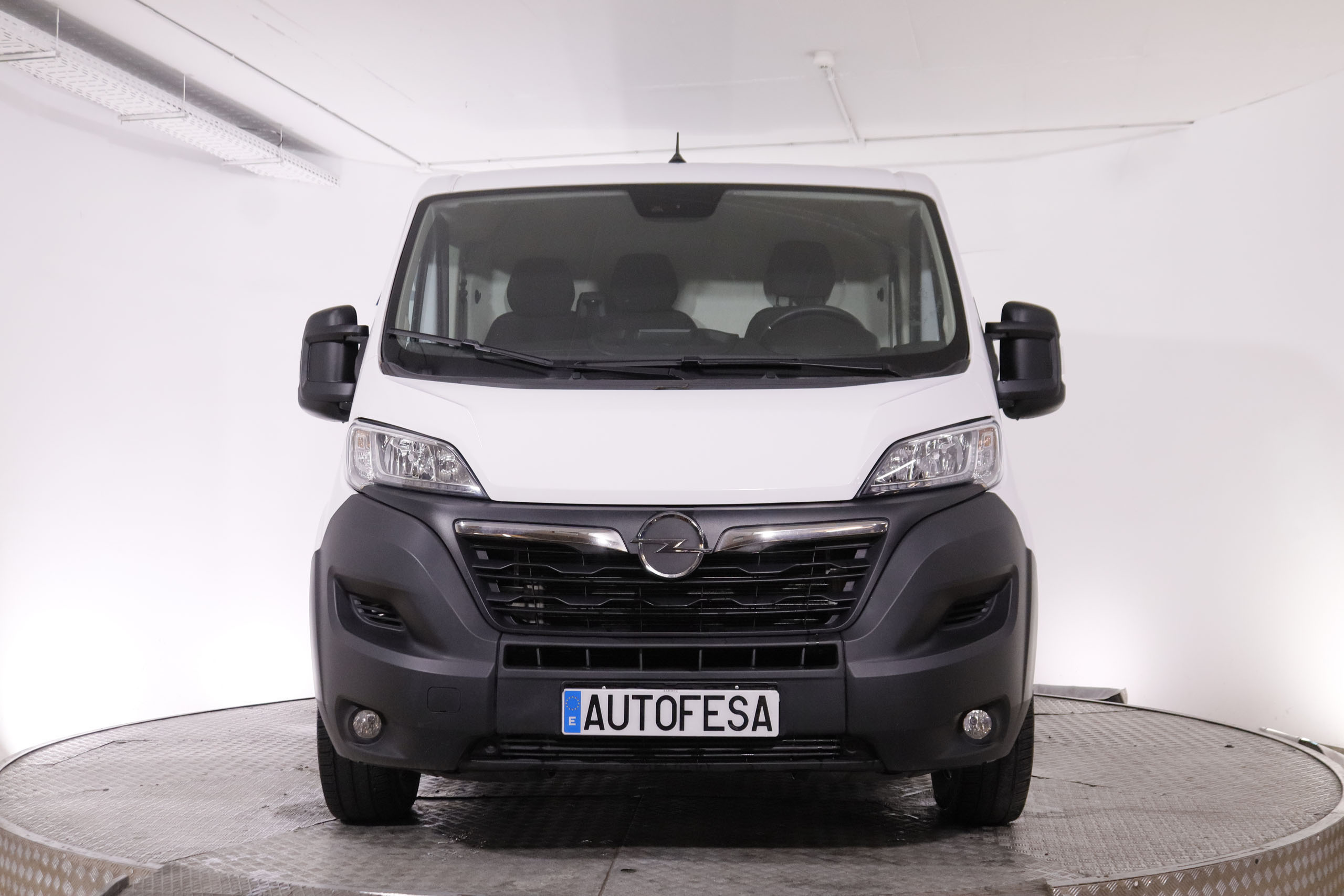 Opel Movano 2.2 HDI L1H1 FURGO 140CV 3P VENTA SOLO PROFESIONALES # IVA DEDUCIBLE, PARKTRONIC foto 2