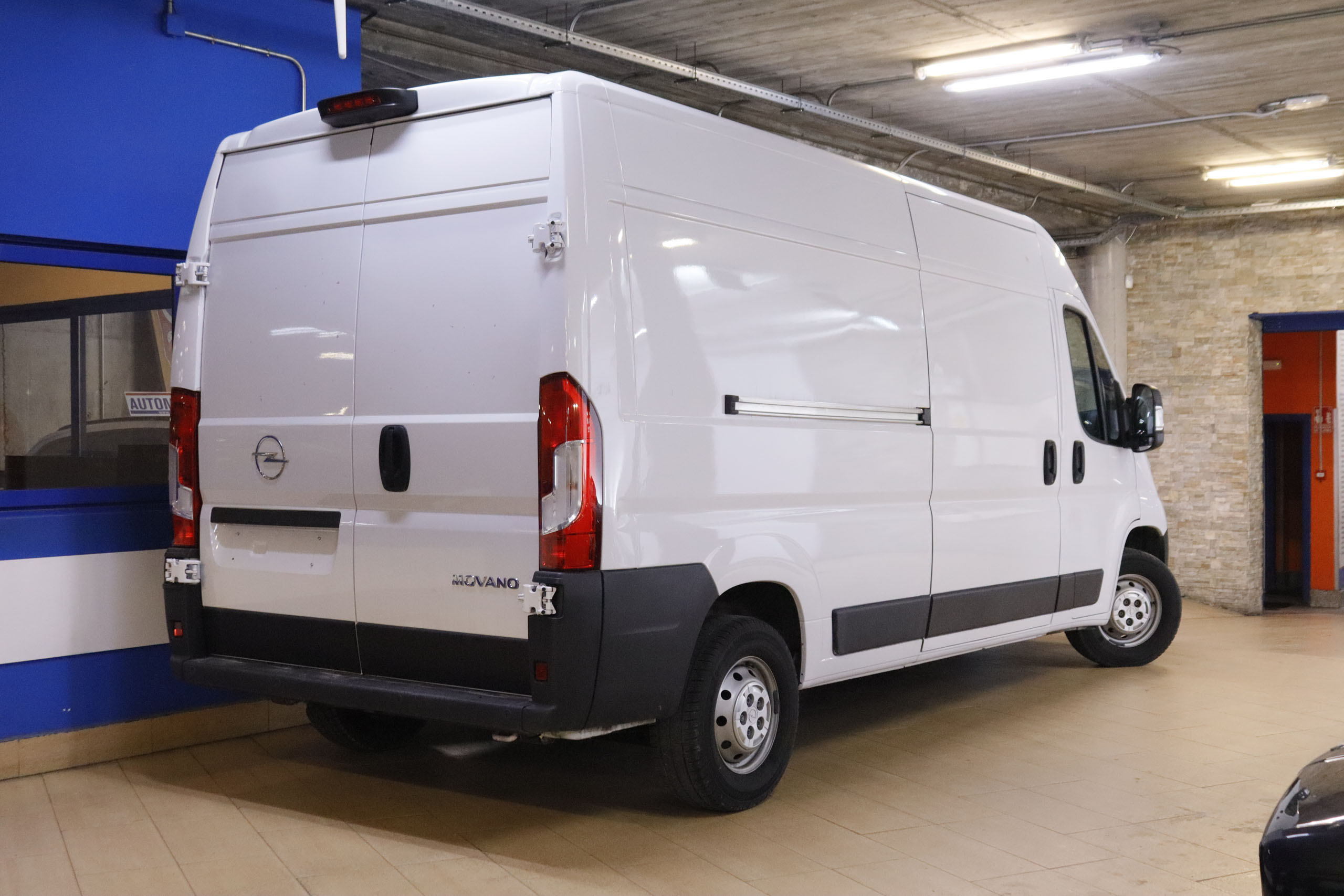 Opel Movano 2.2 BLUEHDI L3H2 140CV 3P VENTA SOLO PROFESIONAL # IVA DEDUCIBLE, NAVY, PARKTRONIC foto 5
