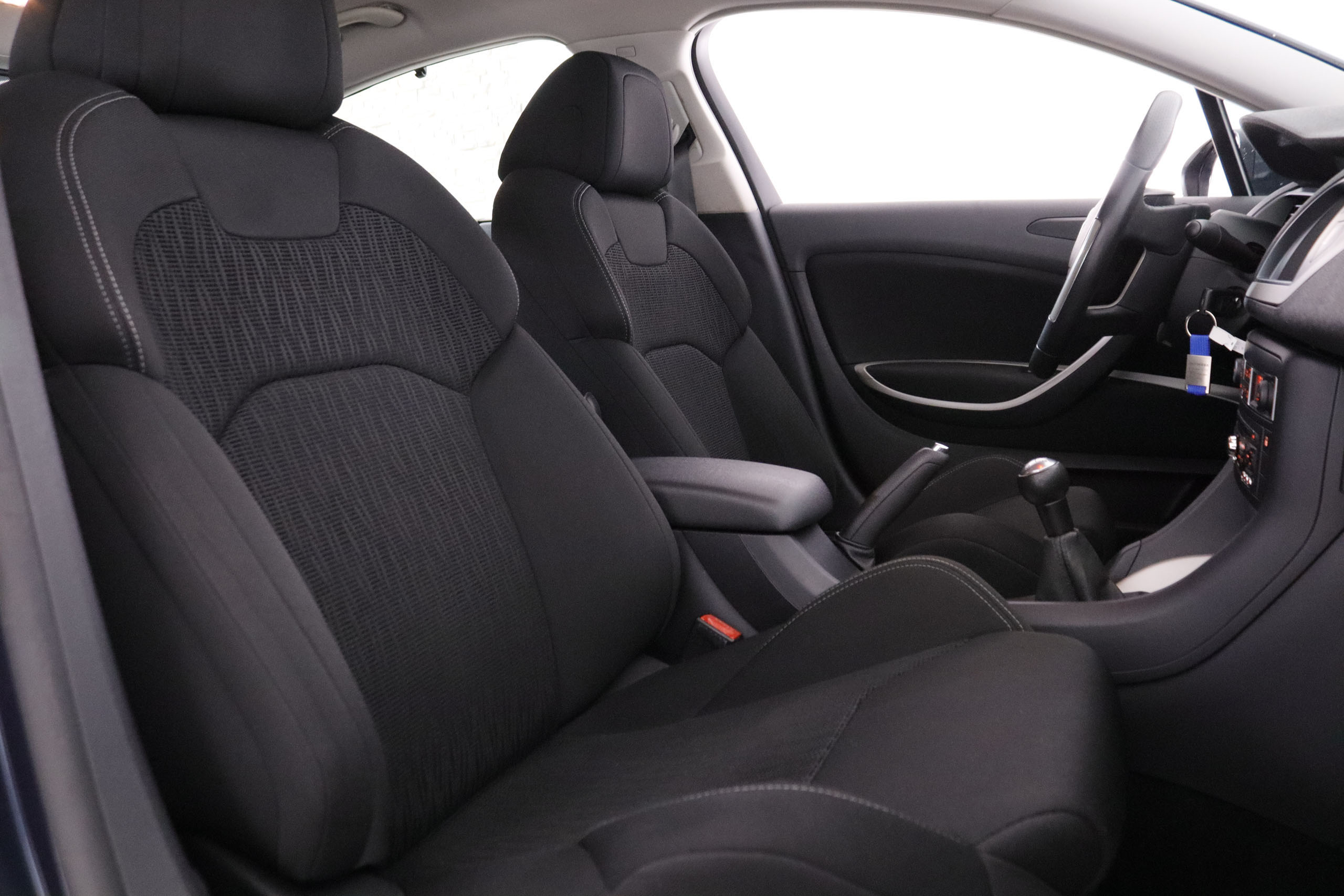 Citroen C5 1.6 HDI MILLENIUM 115CV 4P # NAVY, PARKTRONIC foto 23