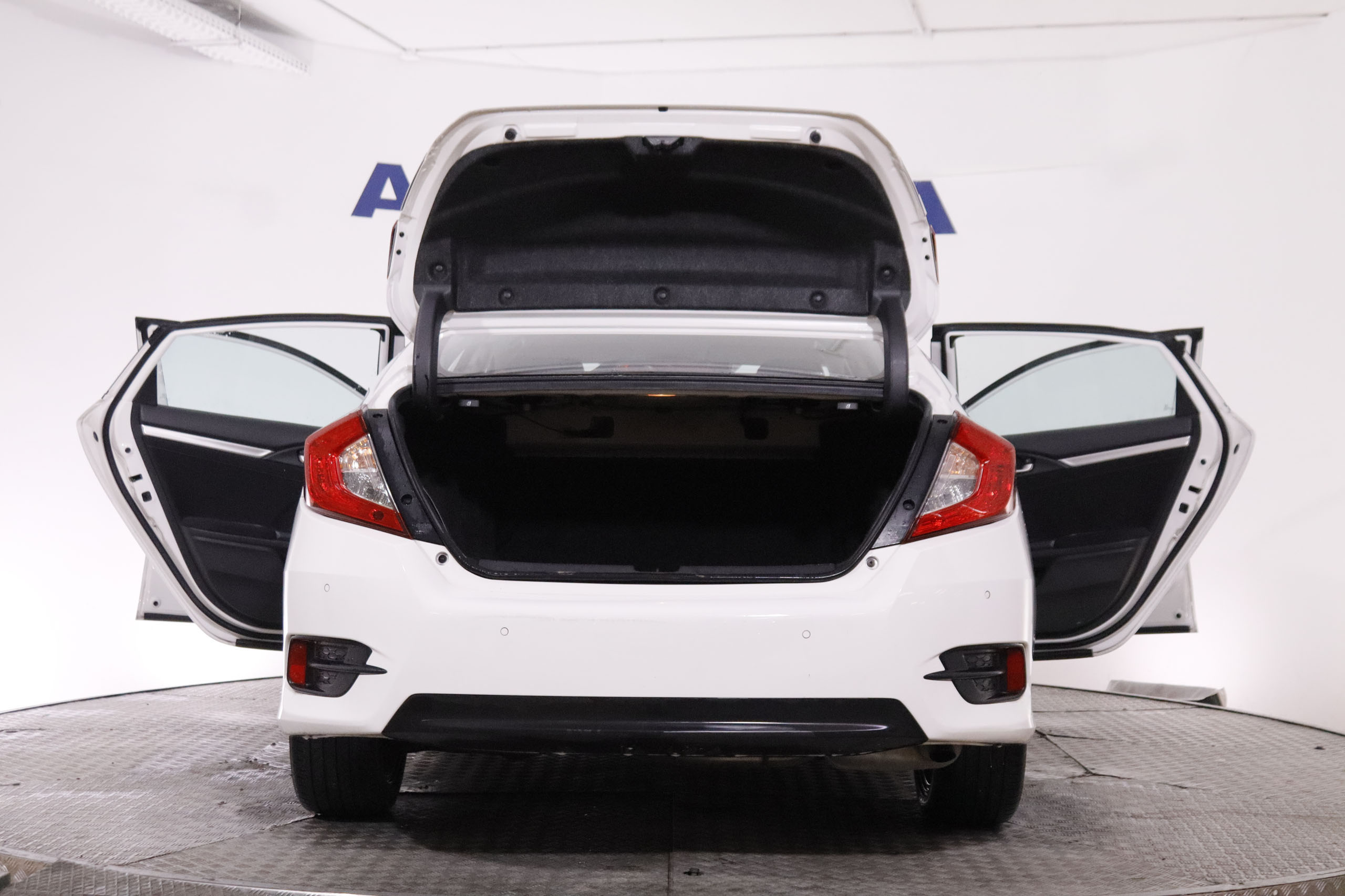 Honda Civic 1.6 DTEC ELEGANCE 120CV 4P # NAVY, PARKTRONIC foto 11