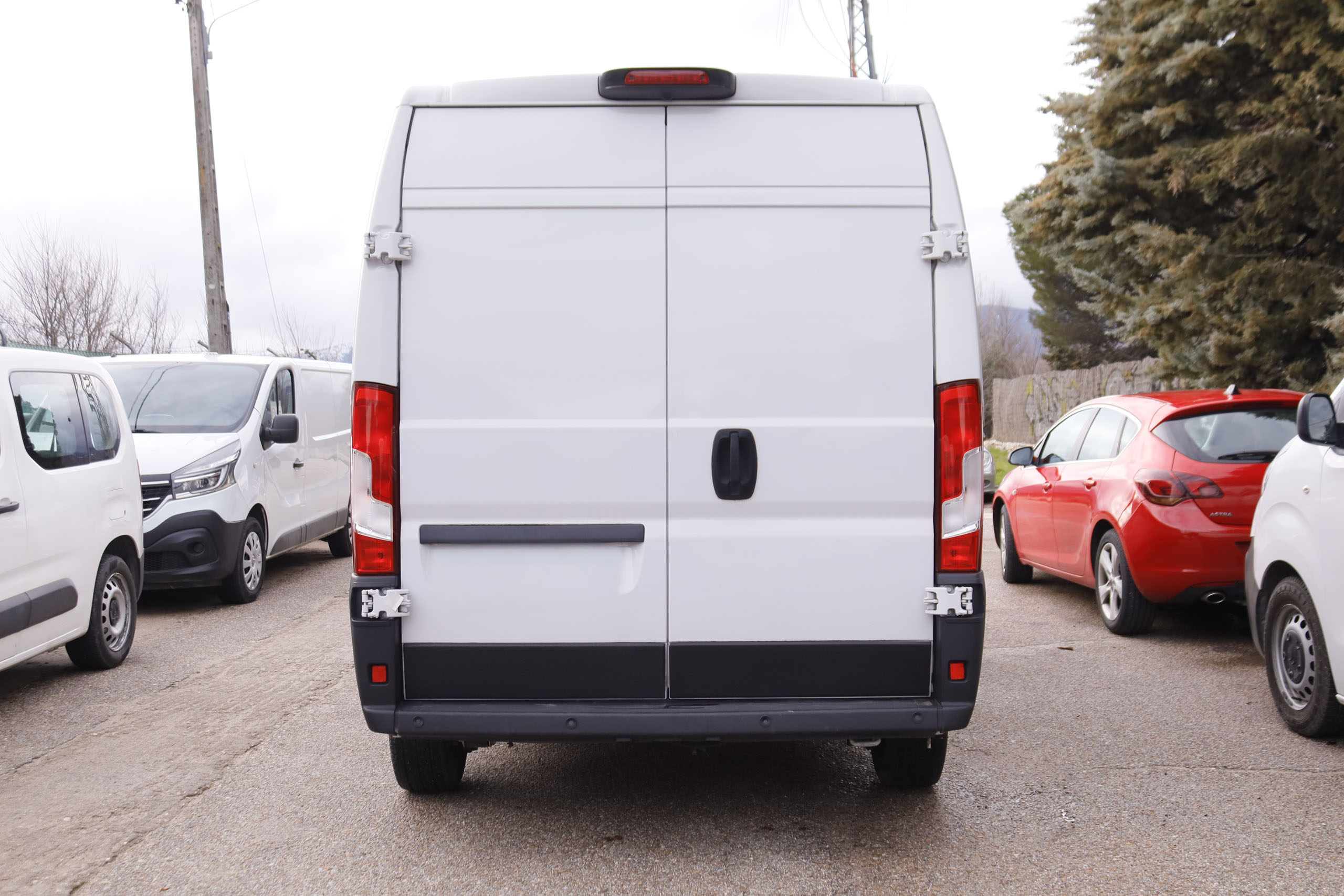 Opel Movano 2.2 HDI L3H2 140CV 3P VENTA SOLO PROFESIONALES # IVA DEDUCIBLE, PARKTRONIC foto 6