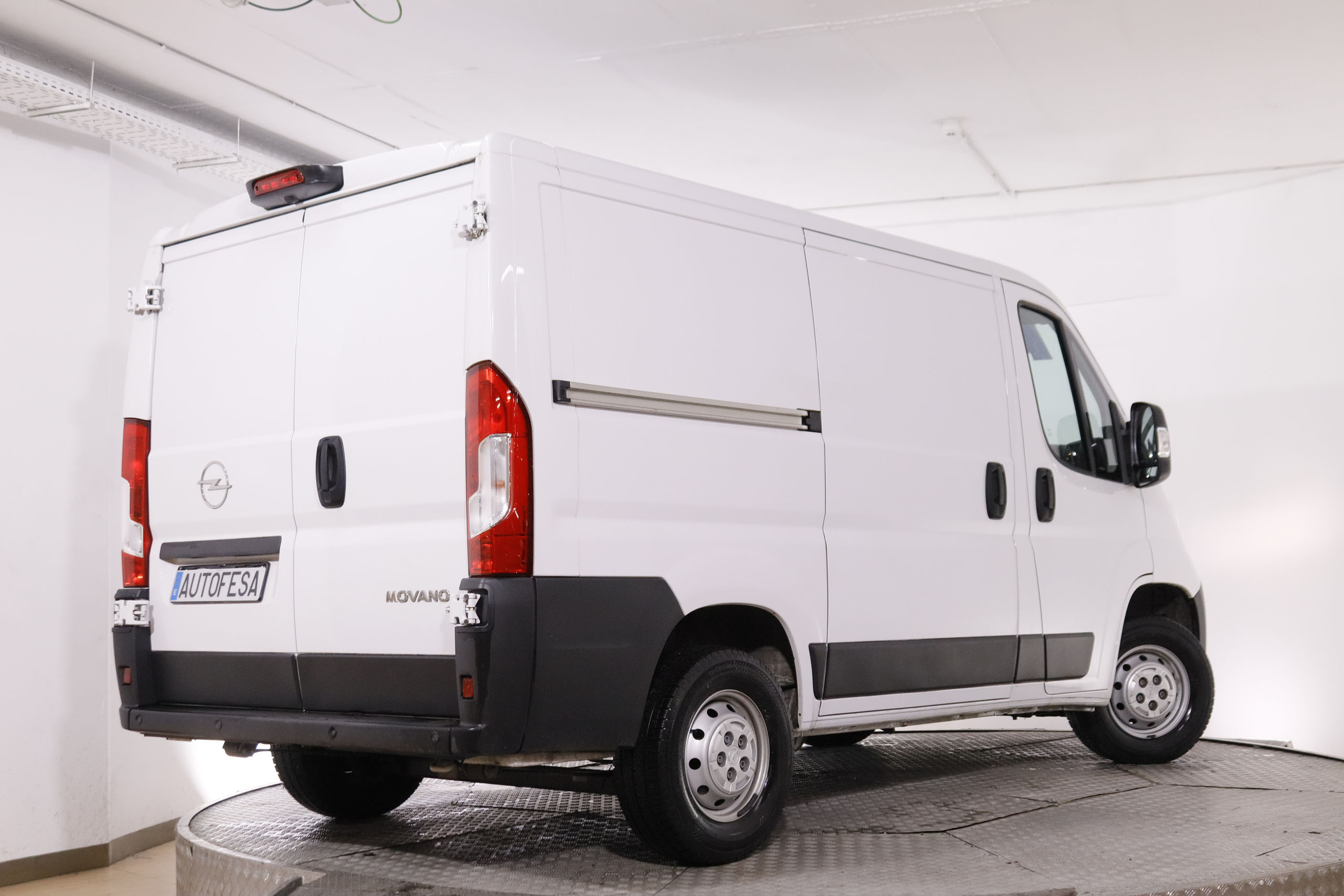 Opel MOVANO FURGO 2.2 BLUEHDI L1H1 140CV 3P VENTA SOLO PROFESIONALES # GARANTIA FAB 04/2026,IVA DEDUCIBLE, NAVY,PARKTRONIC FURGO 2.2 BLUEHDI L1H1 140CV 3P VENTA SOLO PROFESIONALES # GARANTIA FAB 04/2027,IVA DEDUCIBLE, NAVY,PARKTRONIC foto 7