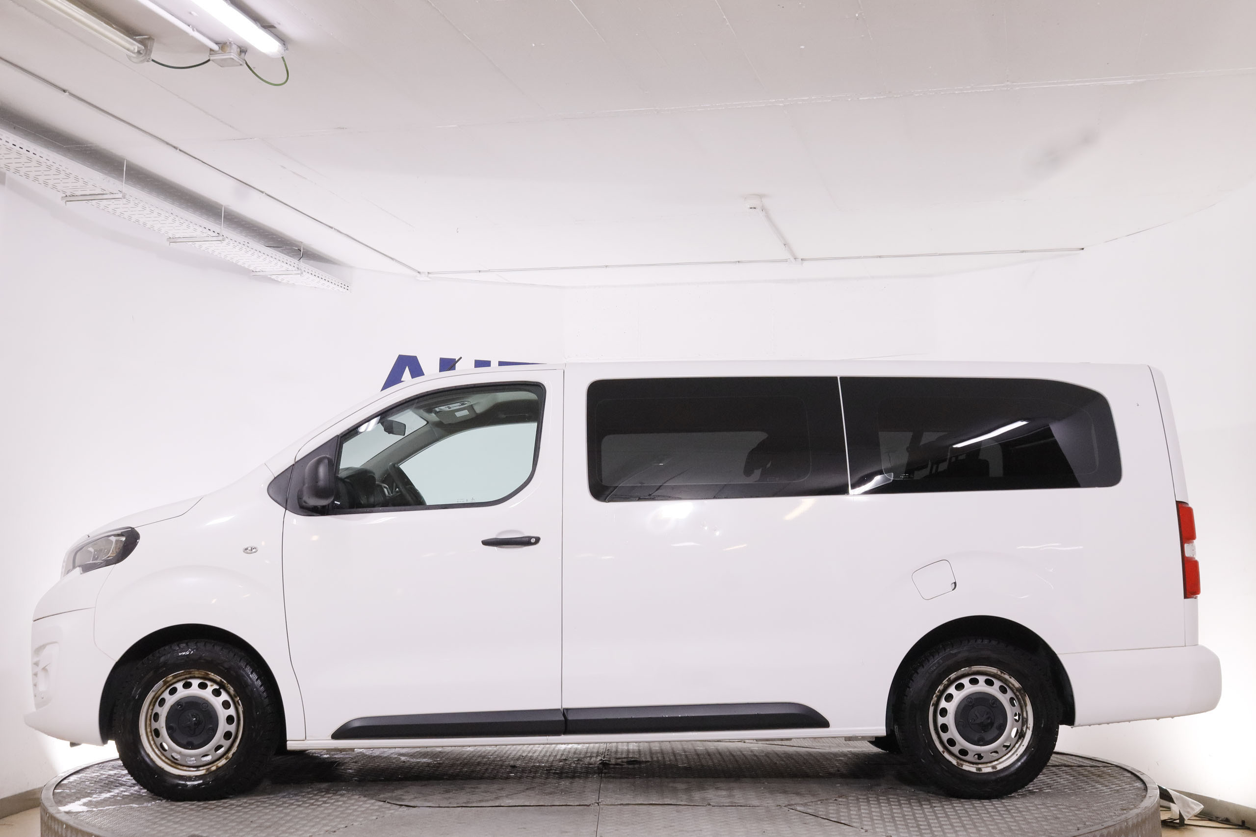 Peugeot Expert COMBI 1.5 HDI 130CV  9 PLAZAS 4P # PARKTRONIC foto 9